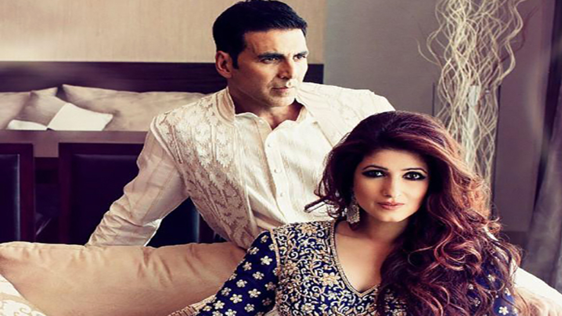 আমি মরে গেলে তুমিও বিষ খেয়ে মরে যেয়ো, অক্ষয়কে টুইঙ্কেল