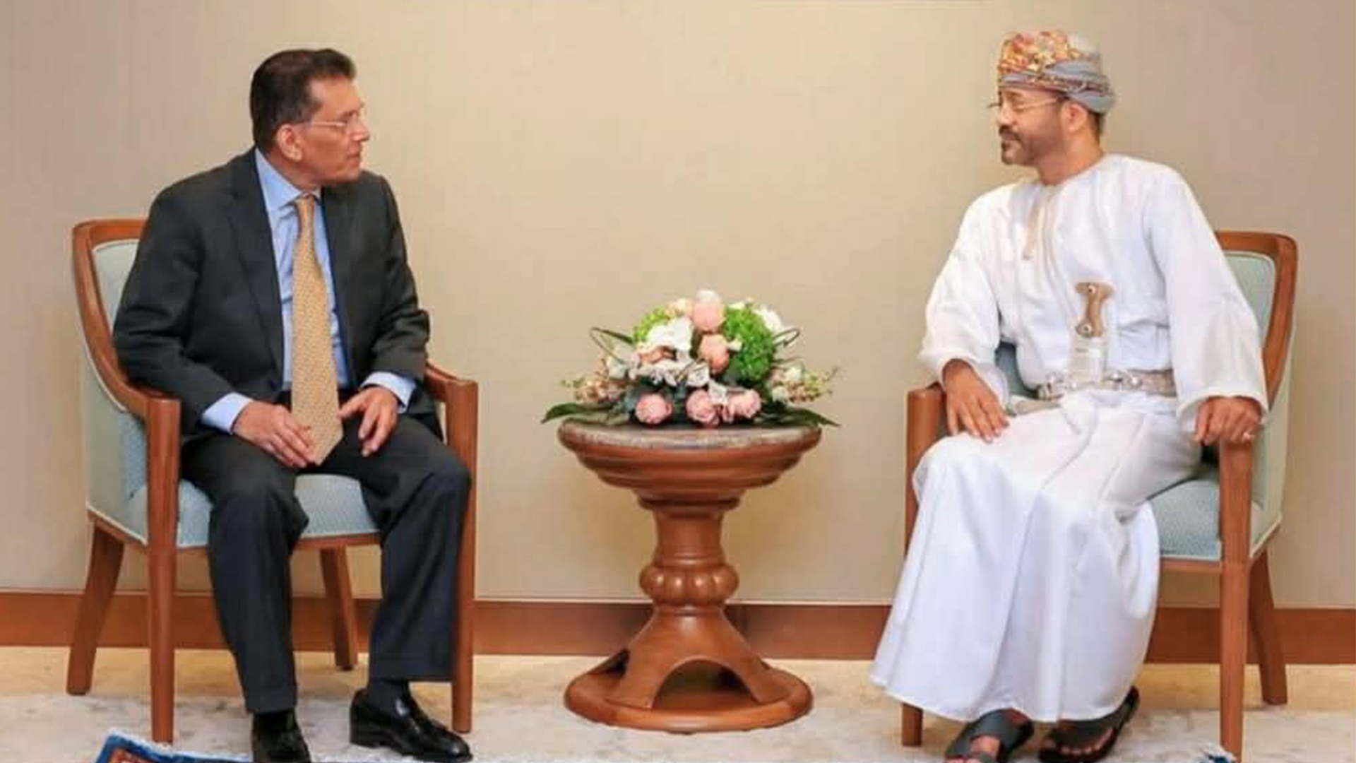 উপসাগরীয় অঞ্চলের সংঘাতের শান্তিপূর্ণ সমাধান চায় বাংলাদেশ ও ওমান