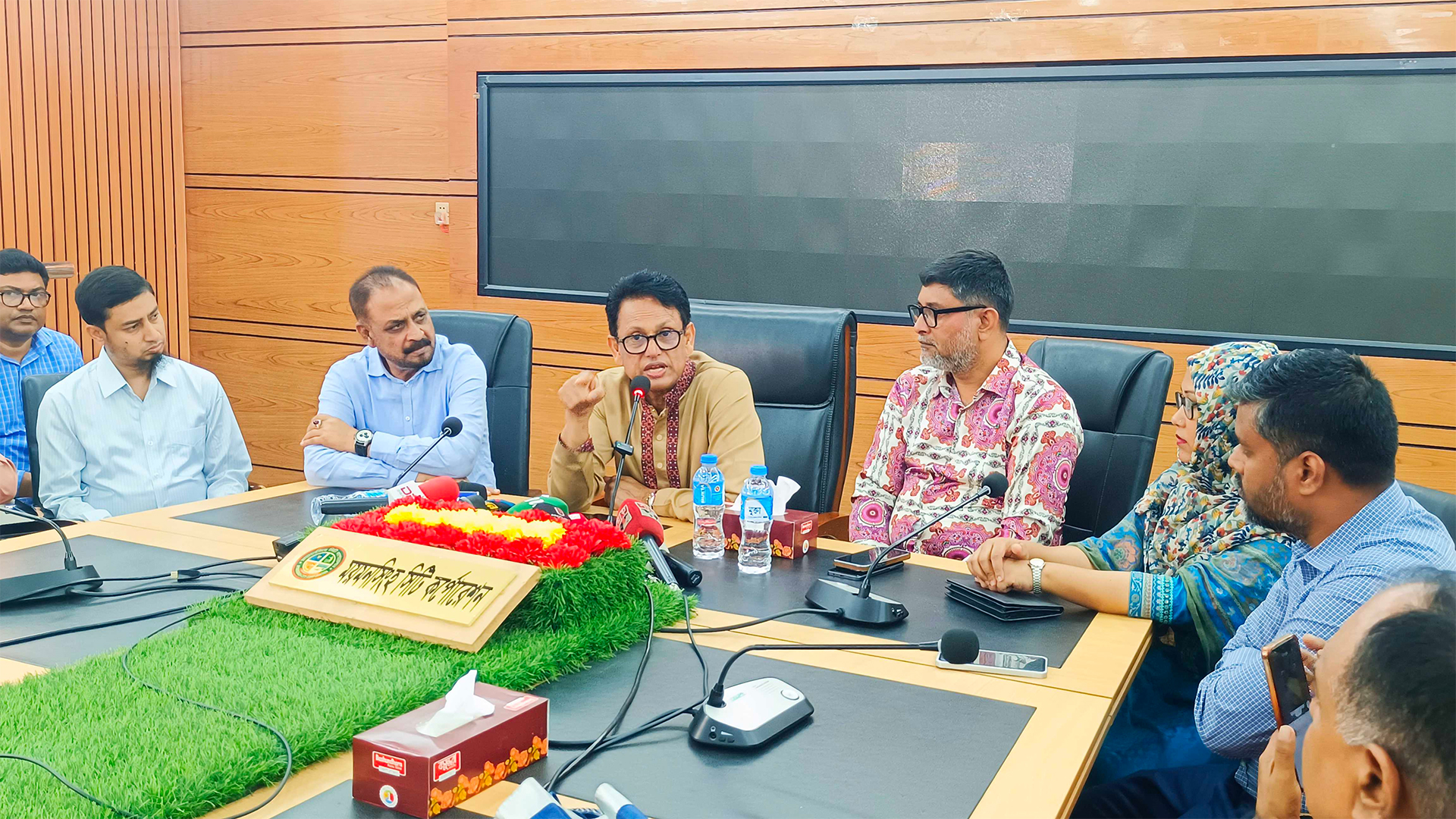 আসন্ন এসএসসি পরীক্ষা হবে সম্পূর্ণ নকলমুক্ত, স্বচ্ছ এবং সুশৃঙ্খল পরিবেশে: শিক্ষামন্ত্রী