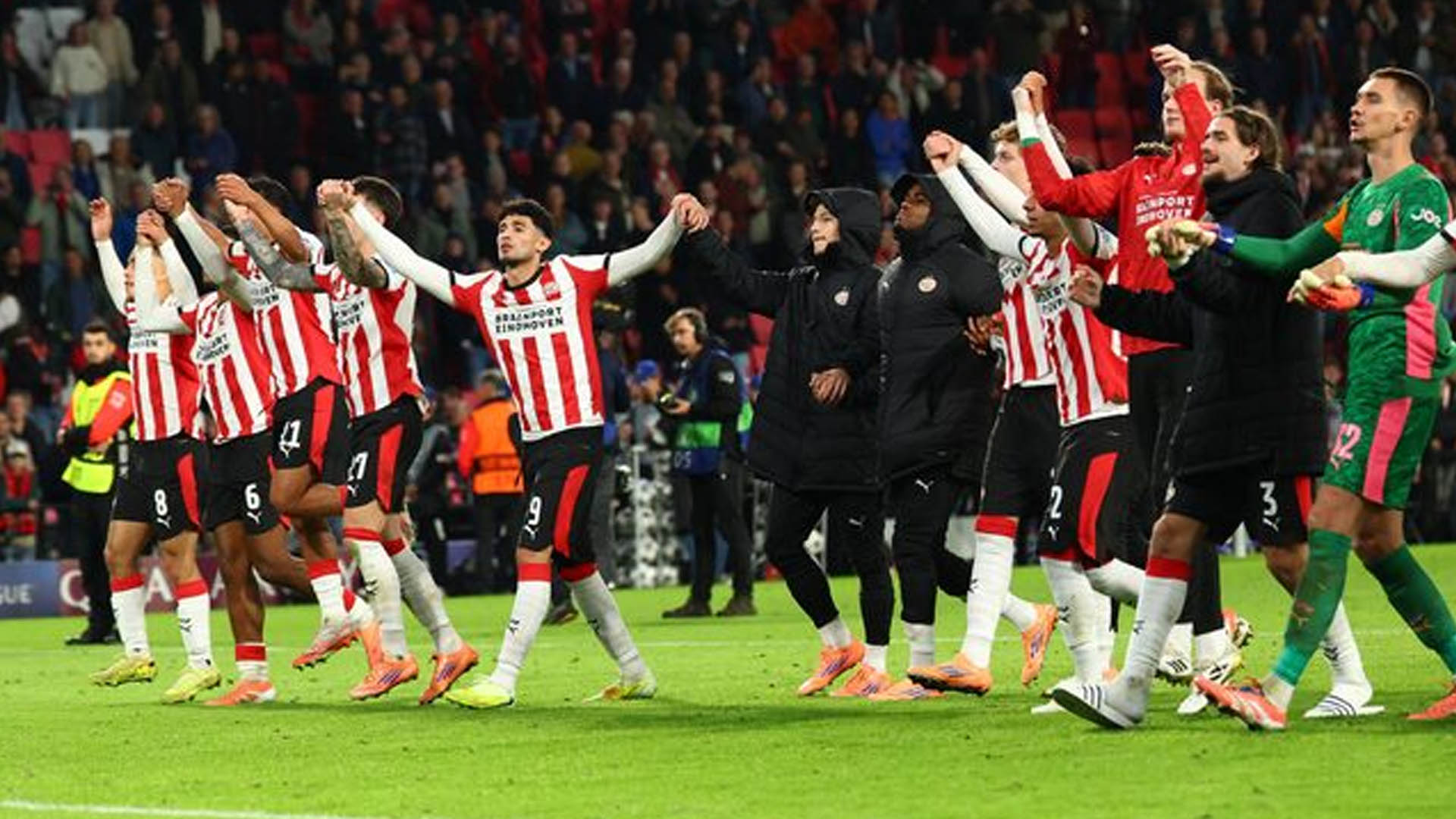 পাঁচ ম্যাচ হাতে রেখেই ডাচ লিগের শিরোপা নিশ্চিত করলো পিএসভি