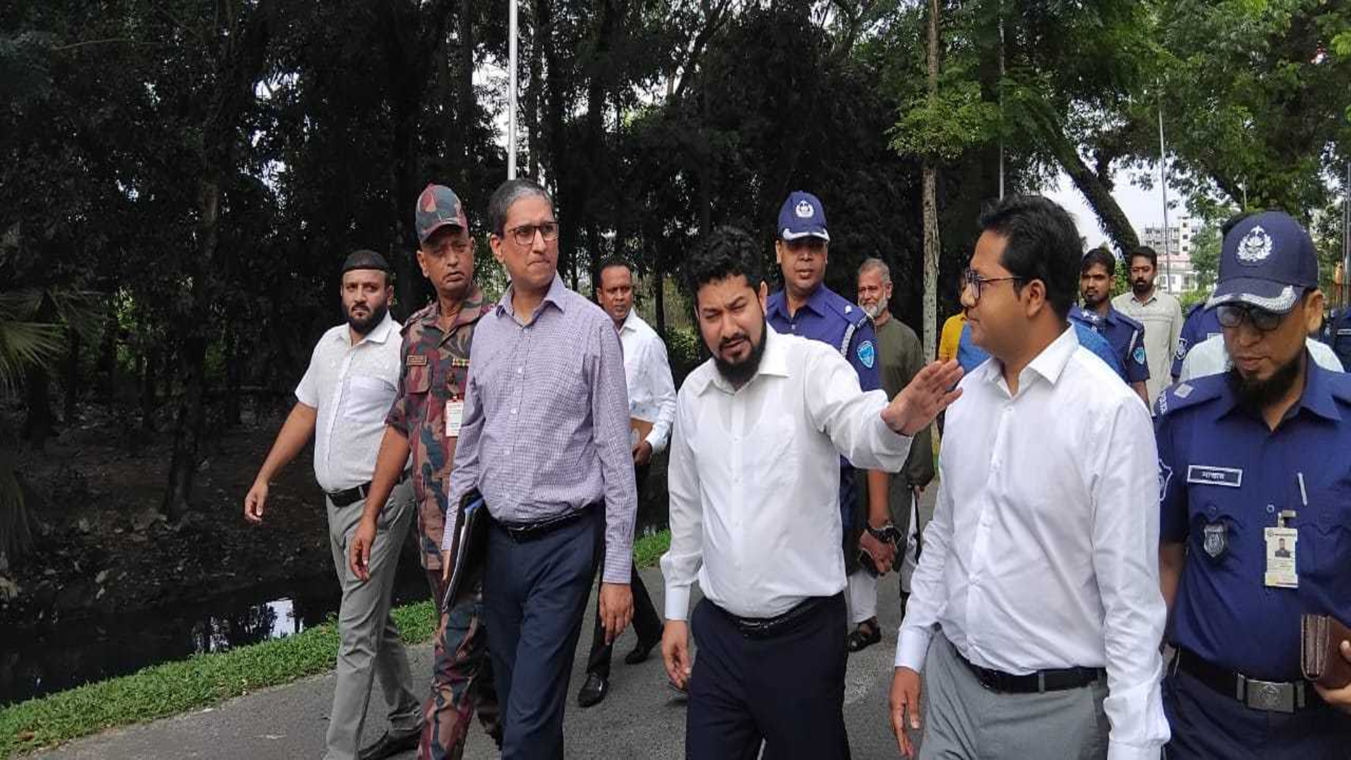 আখাউড়া স্থলবন্দরে ব্যবসায়ীদের সমস্যার কথা শুনলেন দিল্লীর হাইকমিশনার