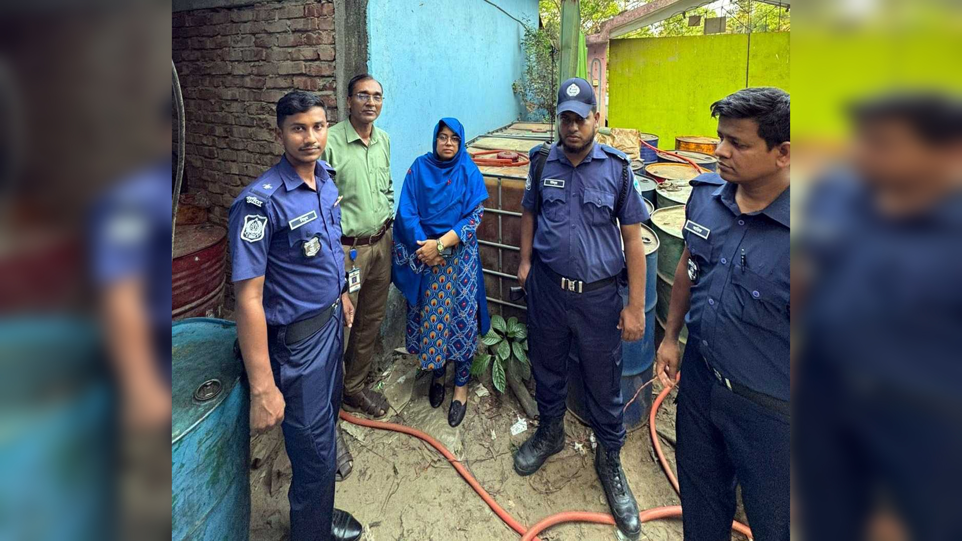 বাড়িতে ৫ হাজার ৫০০ লিটার তেল ‍লুকিয়ে রেখেছিলেন ব্যবসায়ী