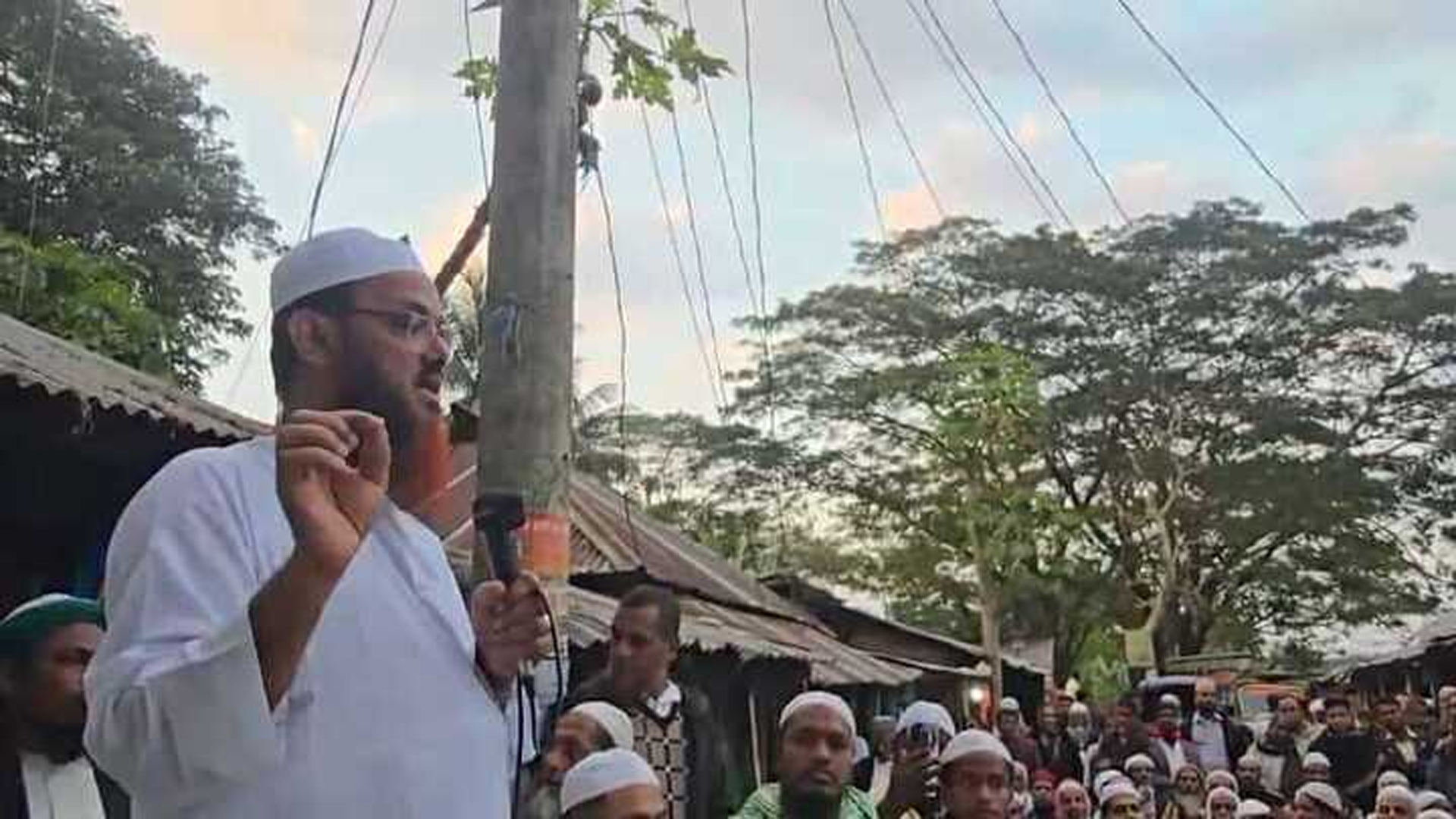 হাদিকে হত্যা করে ভারত নিজেকেই হত্যা করেছে: ফয়জুল করিম