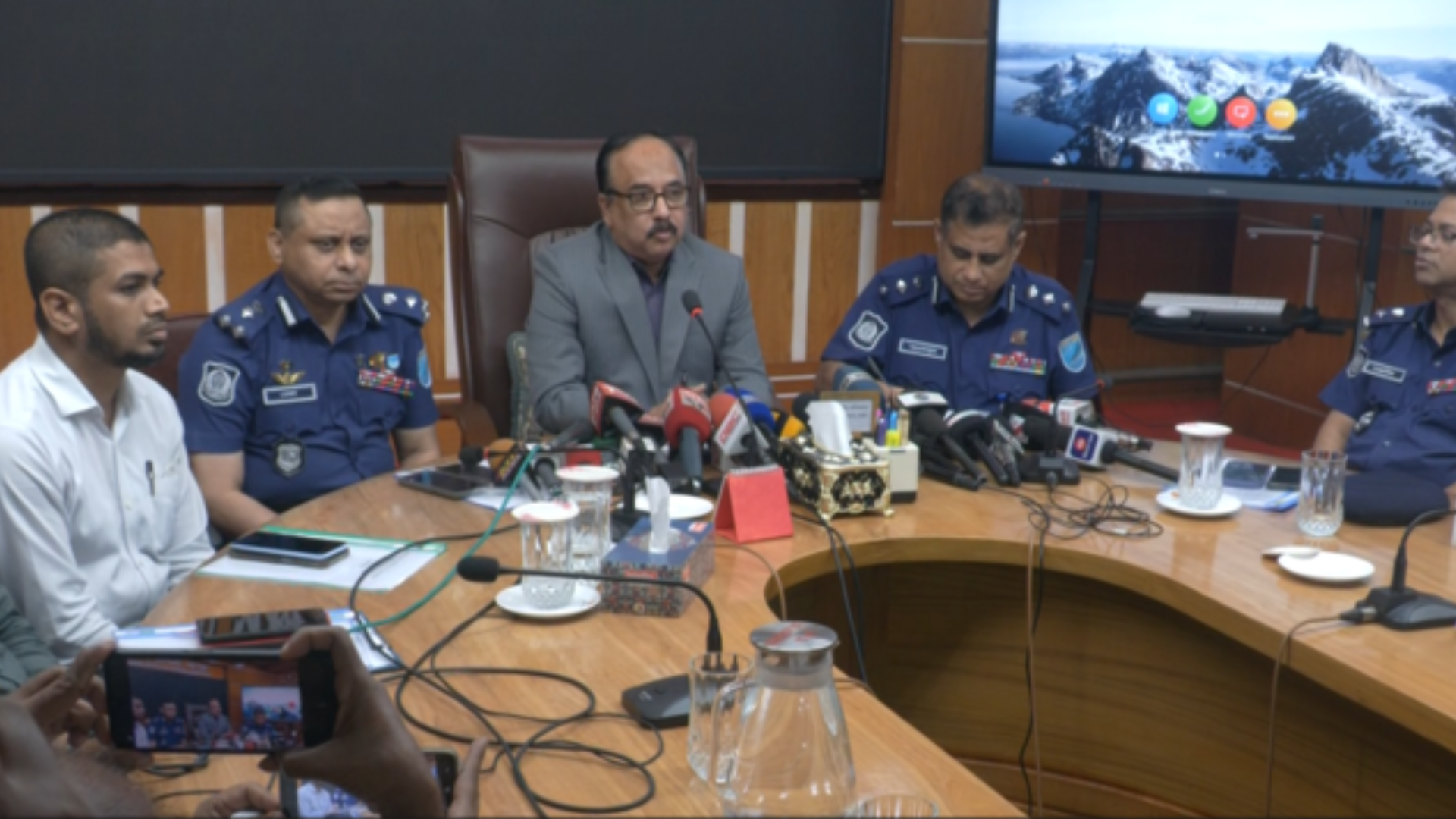 এনসিপির ওপর হামলার বিষয়ে গোয়েন্দা তথ্য ছিল না: বিভাগীয় কমিশনার
