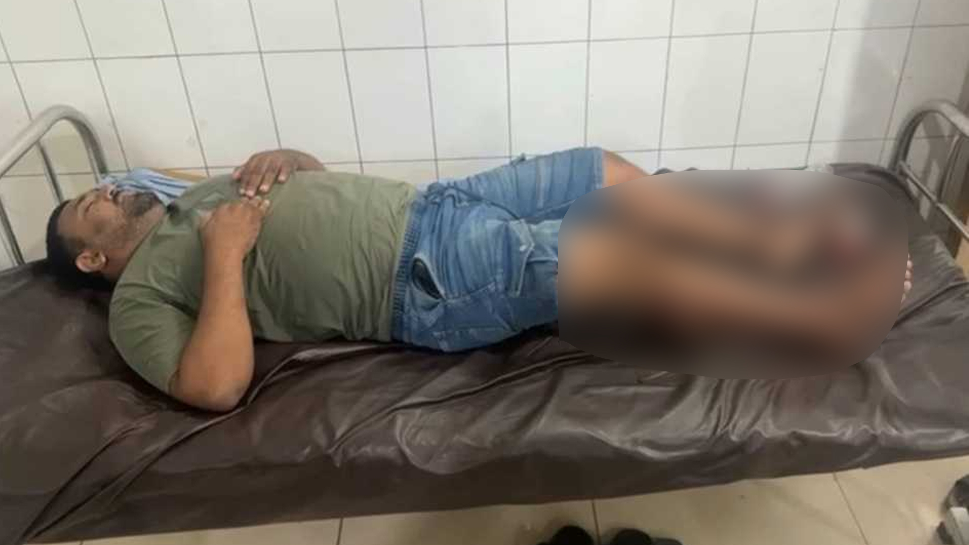 রূপগঞ্জে চাঁদা না পেয়ে ব্যবসায়ীকে গুলি