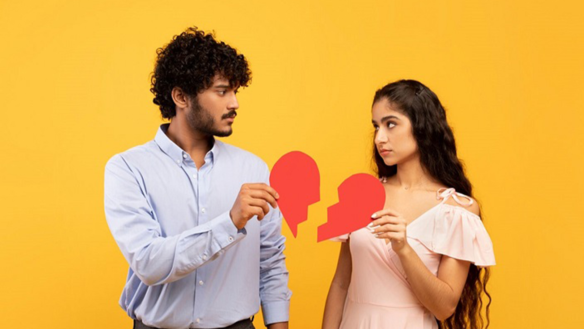 ৯ অভ্যাসে ভেঙে যেতে পারে সম্পর্ক