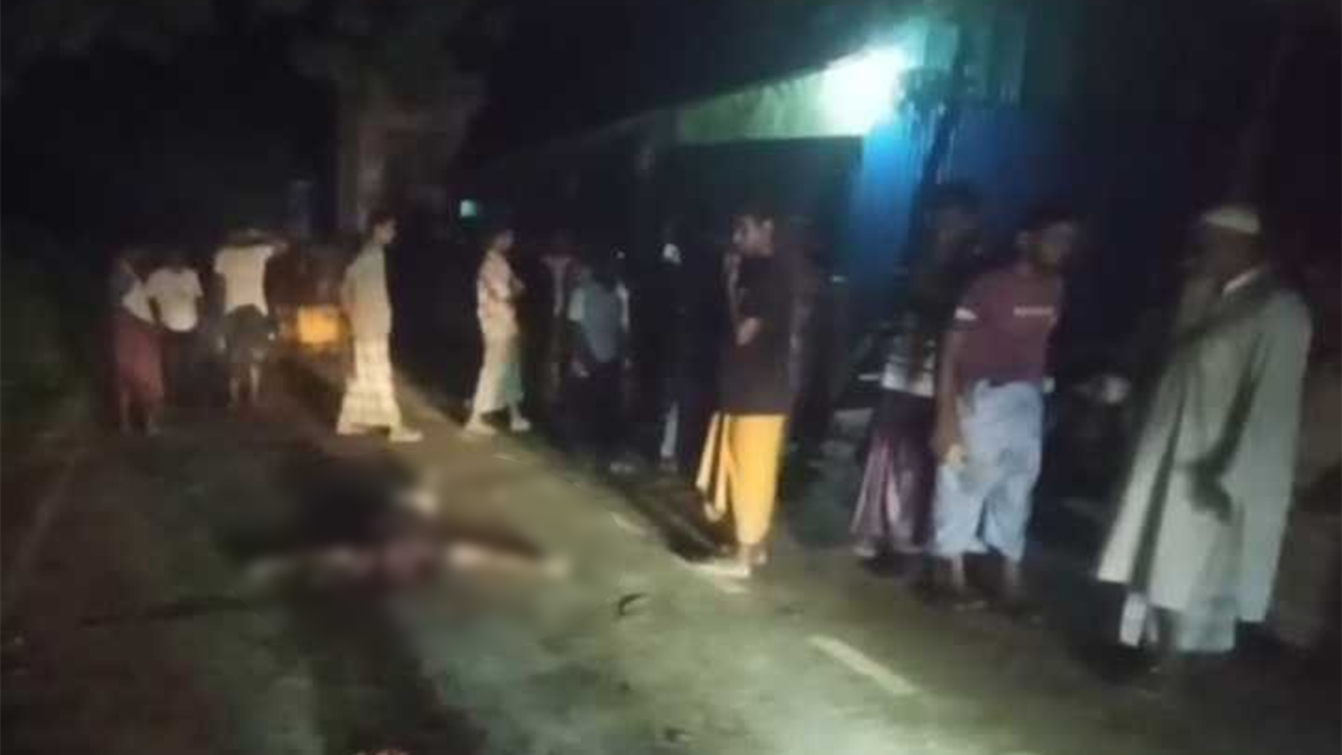আড়াইহাজারে ডাকাতির চেষ্টাকালে গণপিটুনিতে নিহত ১