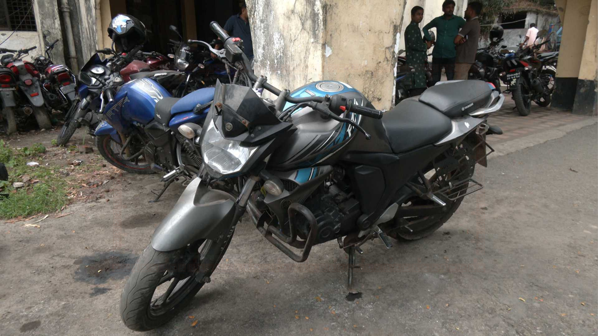 চুরির দুদিনের মাথায় পরিত্যক্ত অবস্থায় মোটরসাইকেল উদ্ধার