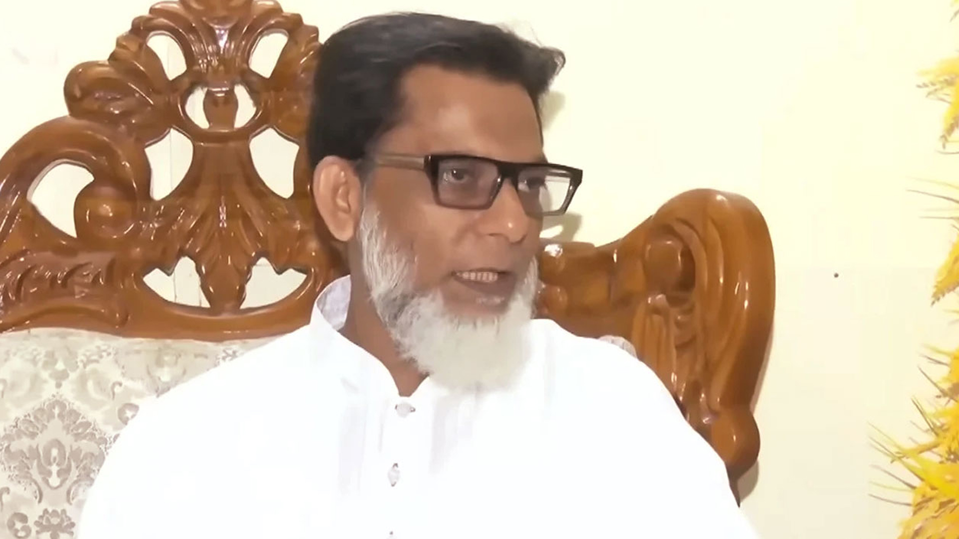 মাদক-চাঁদাবাজির সঙ্গে জড়িত কাউকেই বিন্দুমাত্র ছাড় নয়: সড়ক প্রতিমন্ত্রী