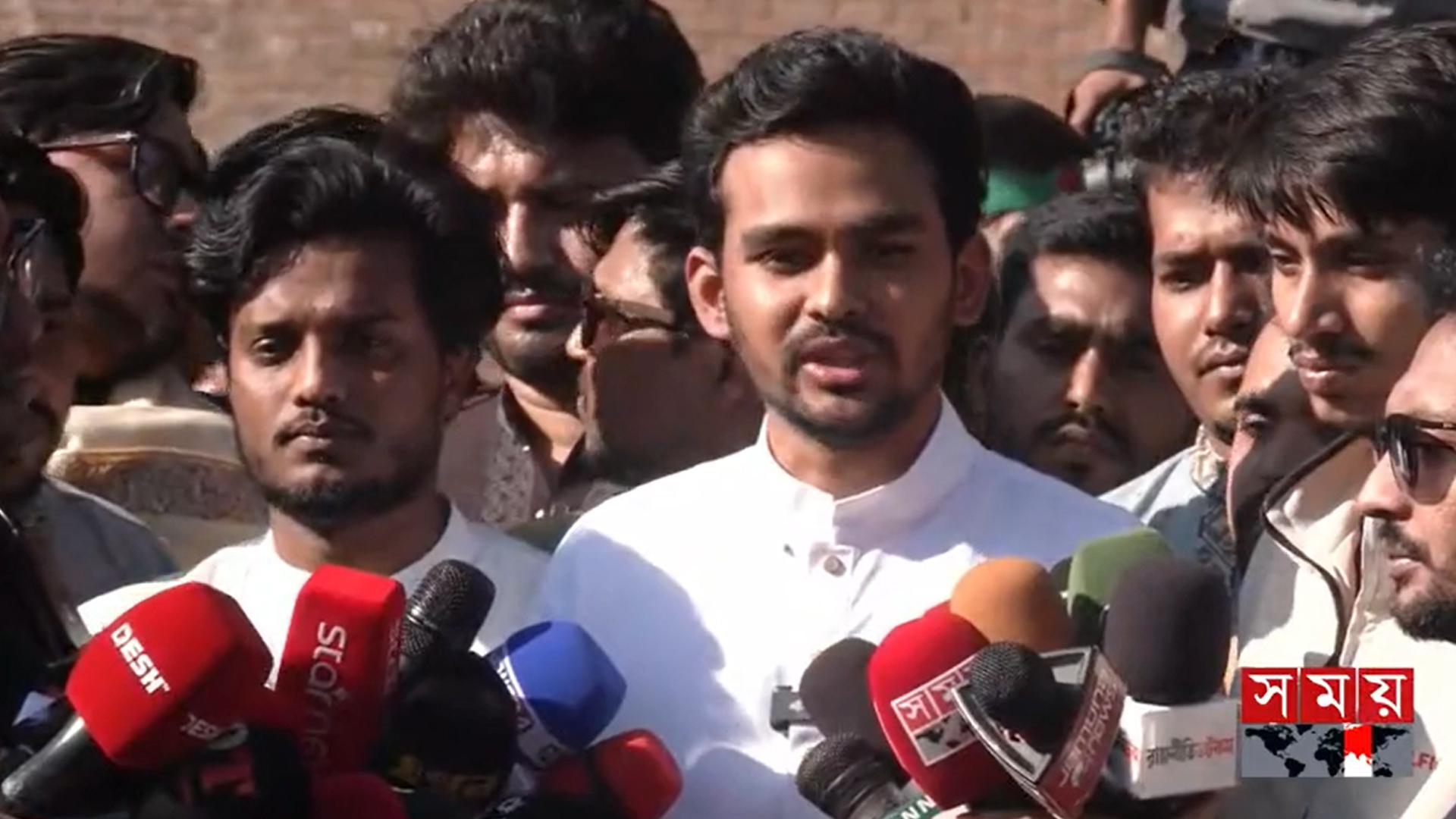 দেশকে মেধাহীন করতে হাদিকে হত্যাচেষ্টা, হিট লিস্টে অনেকেই: আসিফ মাহমুদ