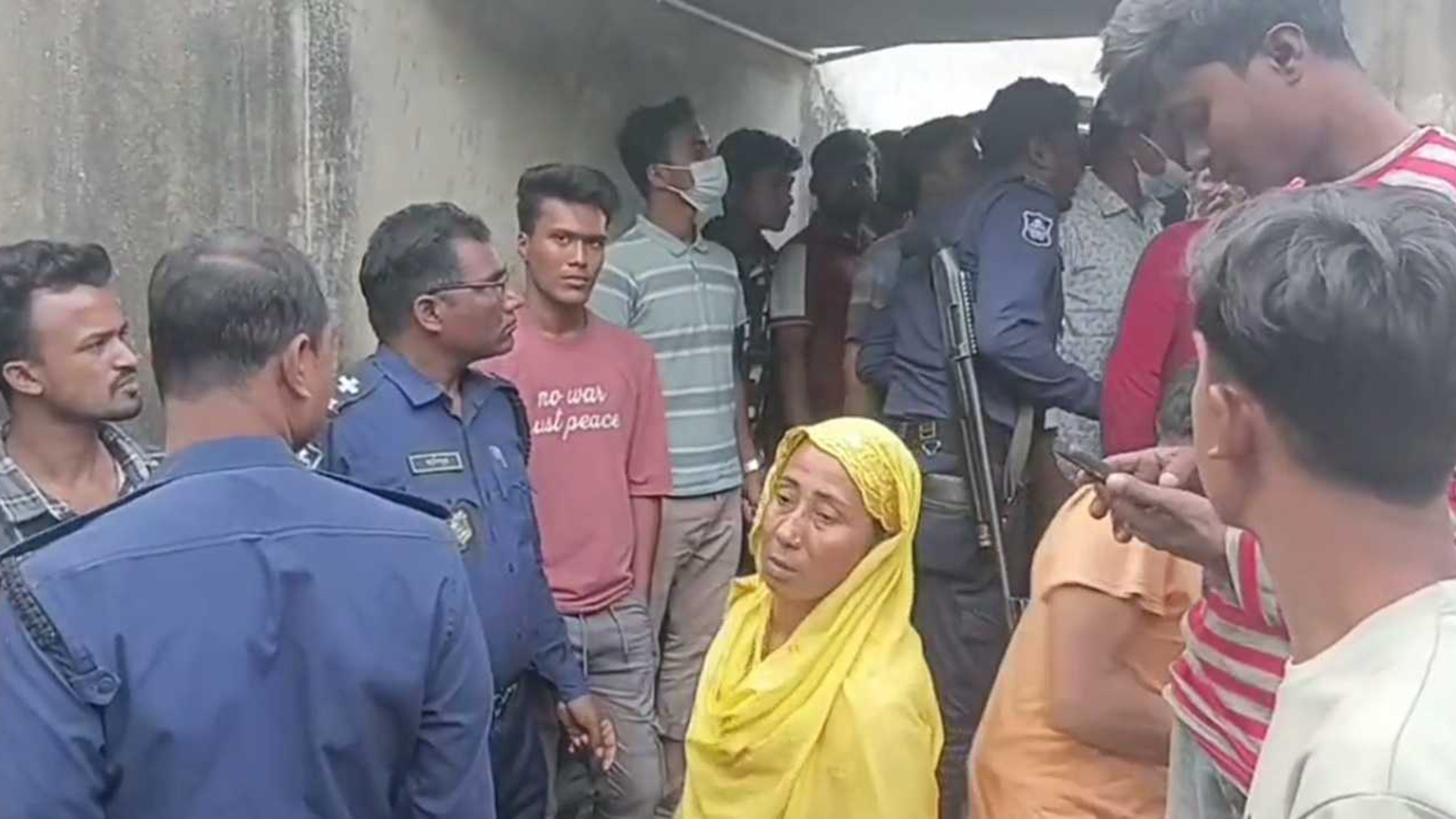 নিজ ঘরে স্কুলশিক্ষিকাকে হাত-পা বেঁধে শ্বাসরোধে হত্যা