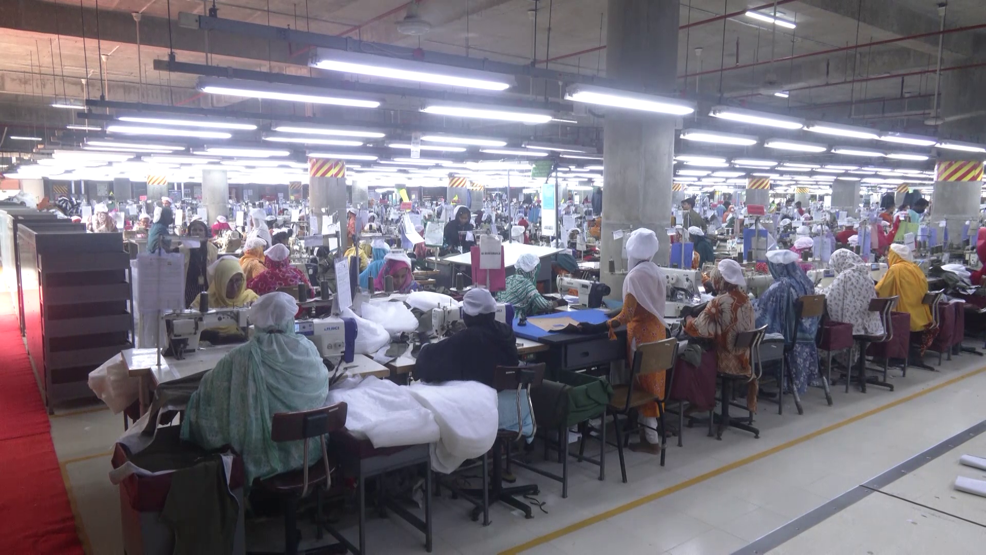 ৯ মাসে তৈরি পোশাক রফতানি আয় কমলো ৫.৫১ শতাংশ