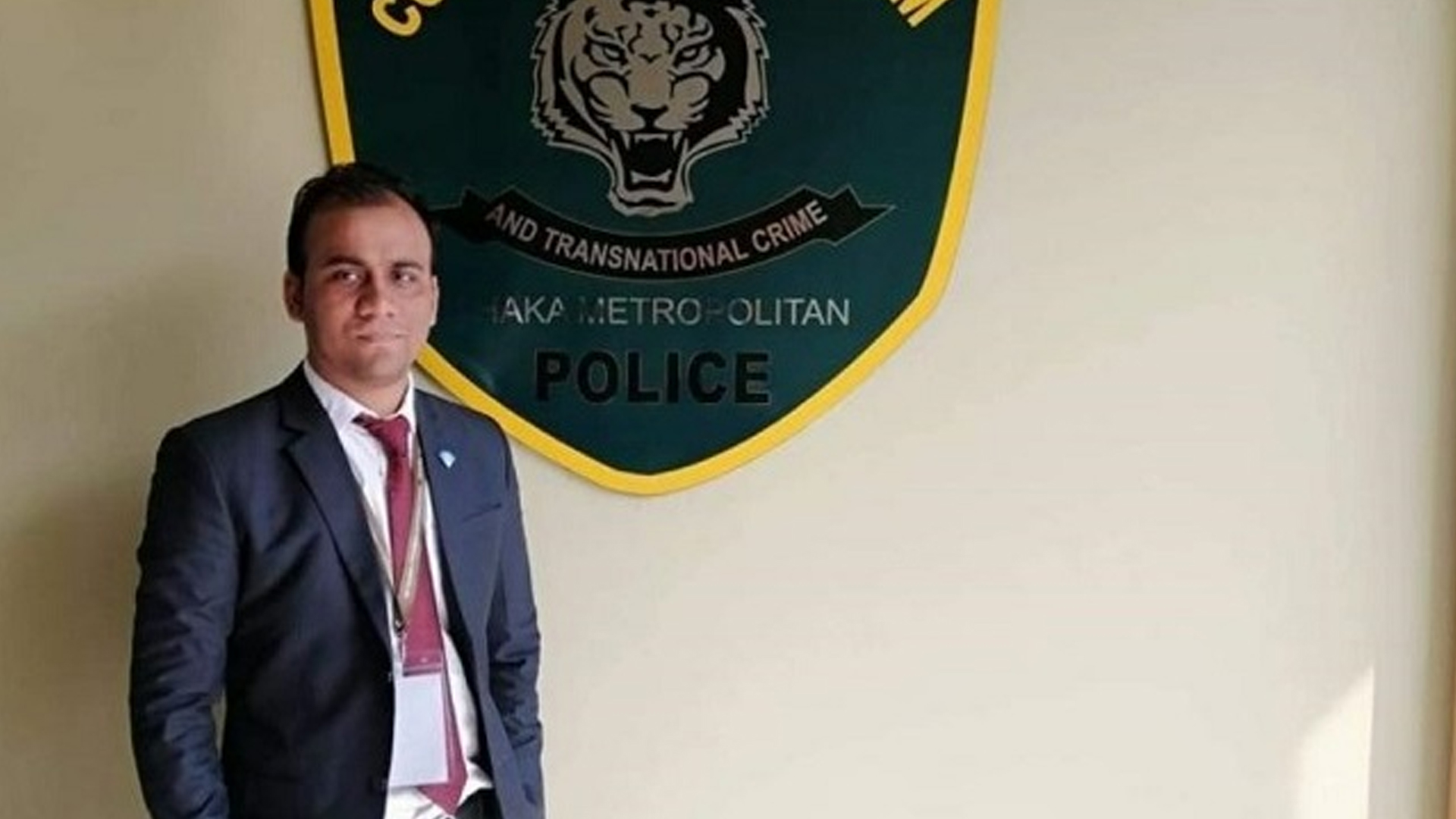 Barmoq qin ichida orgazm onlayn Ayol jozibasi haqida erotik sherlar