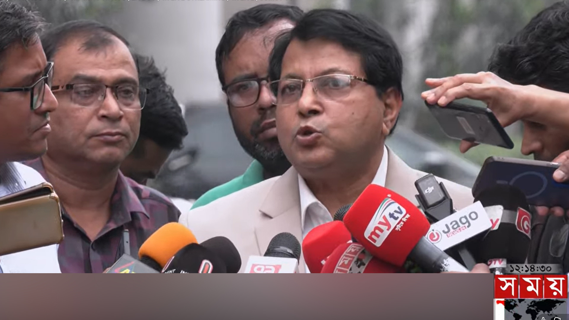 ঢাকায় ৬ মাসের মধ্যে নারীদের জন্য ইলেকট্রিক বাস নামানোর নির্দেশ প্রধানমন্ত্রীর