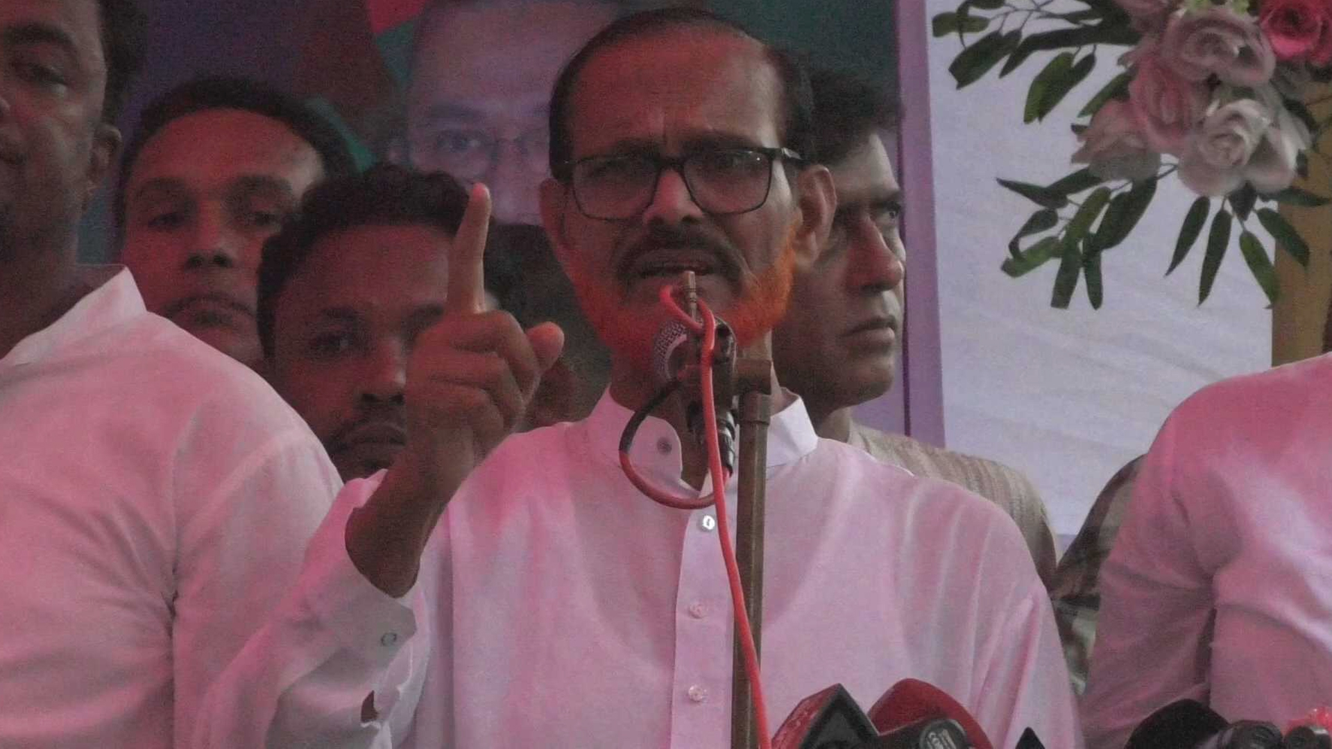 আওয়ামী লীগের লোকজন দাড়ি-টুপি পরে জামায়াত হয়েছে: শ্রমিক দল নেতা