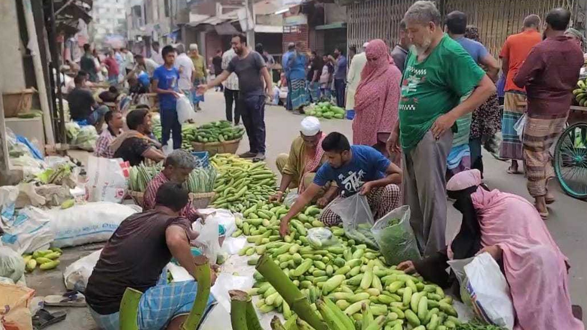 সরবরাহ বাড়ায় মুন্সীগঞ্জে কমেছে সবজির দাম