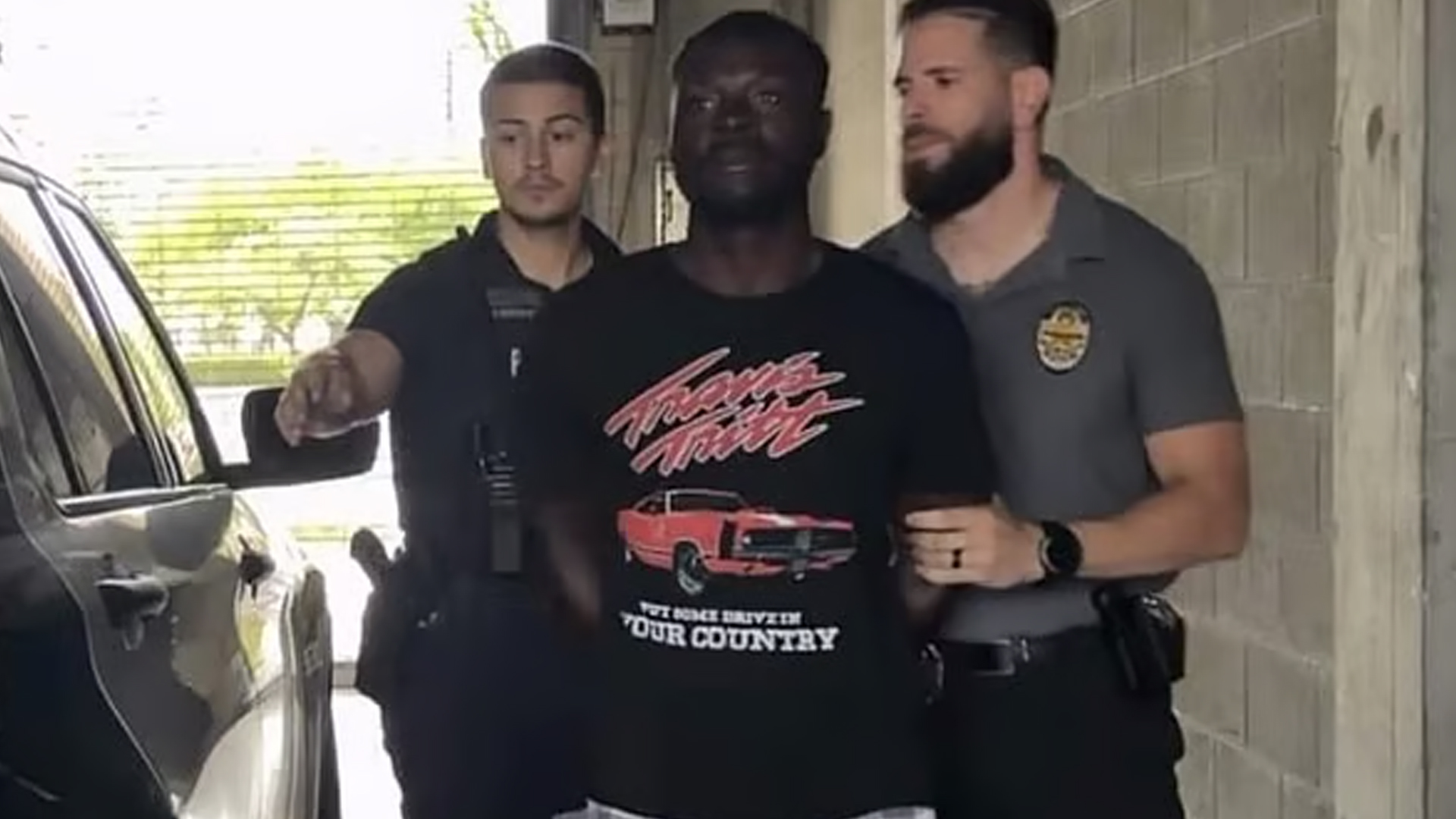 যুক্তরাষ্ট্রে বাংলাদেশি নারীকে হাতুরি দিয়ে পিটিয়ে হত্যা, অভিযুক্ত গ্রেফতার