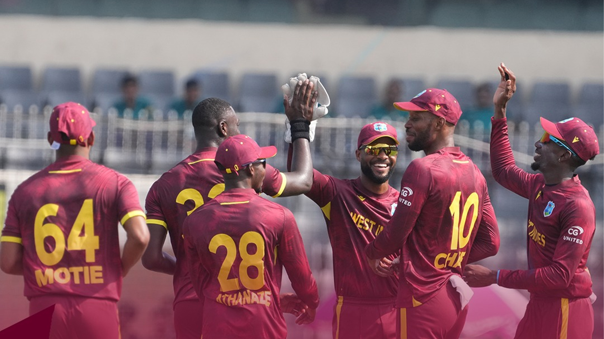 রুদ্ধশ্বাস টাইয়ের পর সুপার ওভারে জিতে সিরিজ বাঁচালো উইন্ডিজ