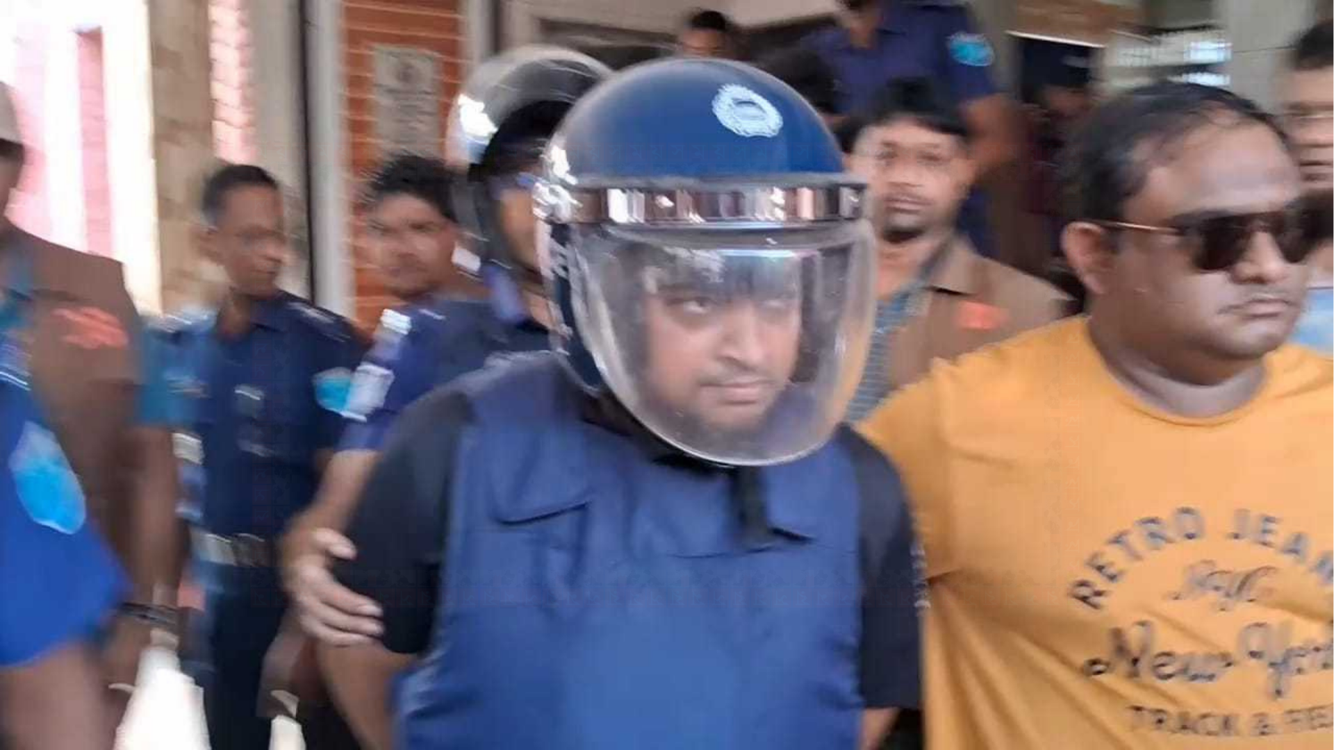 মুন্সীগঞ্জে কাউন্সিলর সাজ্জাদ ১০ দিনের রিমান্ডে