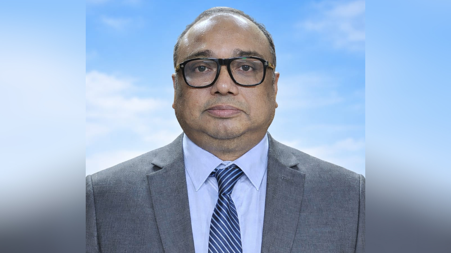 আইনগত সহায়তা কেন্দ্রের মহাপরিচালক হলেন মঞ্জুরুল হোসেন