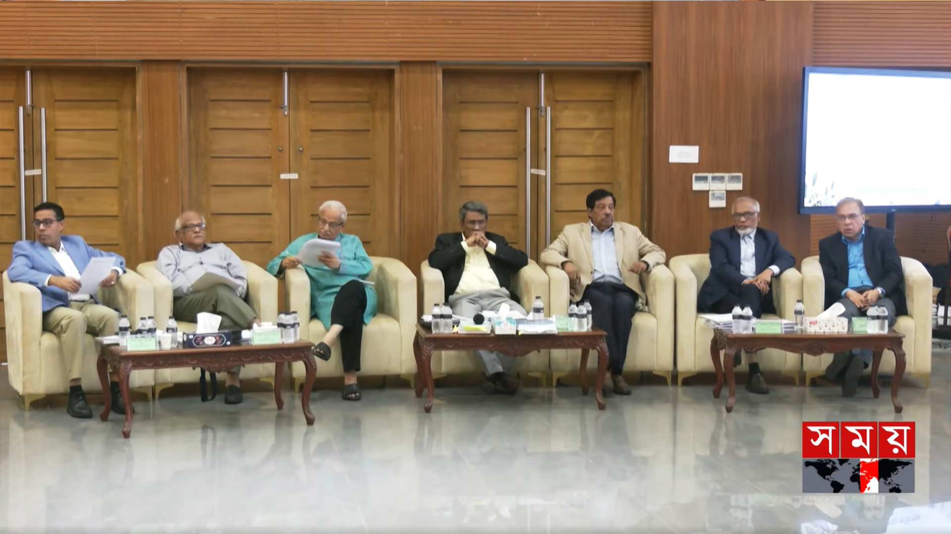 র‌্যাঙ্কিং পদ্ধতিতেই তত্ত্বাবধায়ক সরকার, সিদ্ধান্ত কমিশনের