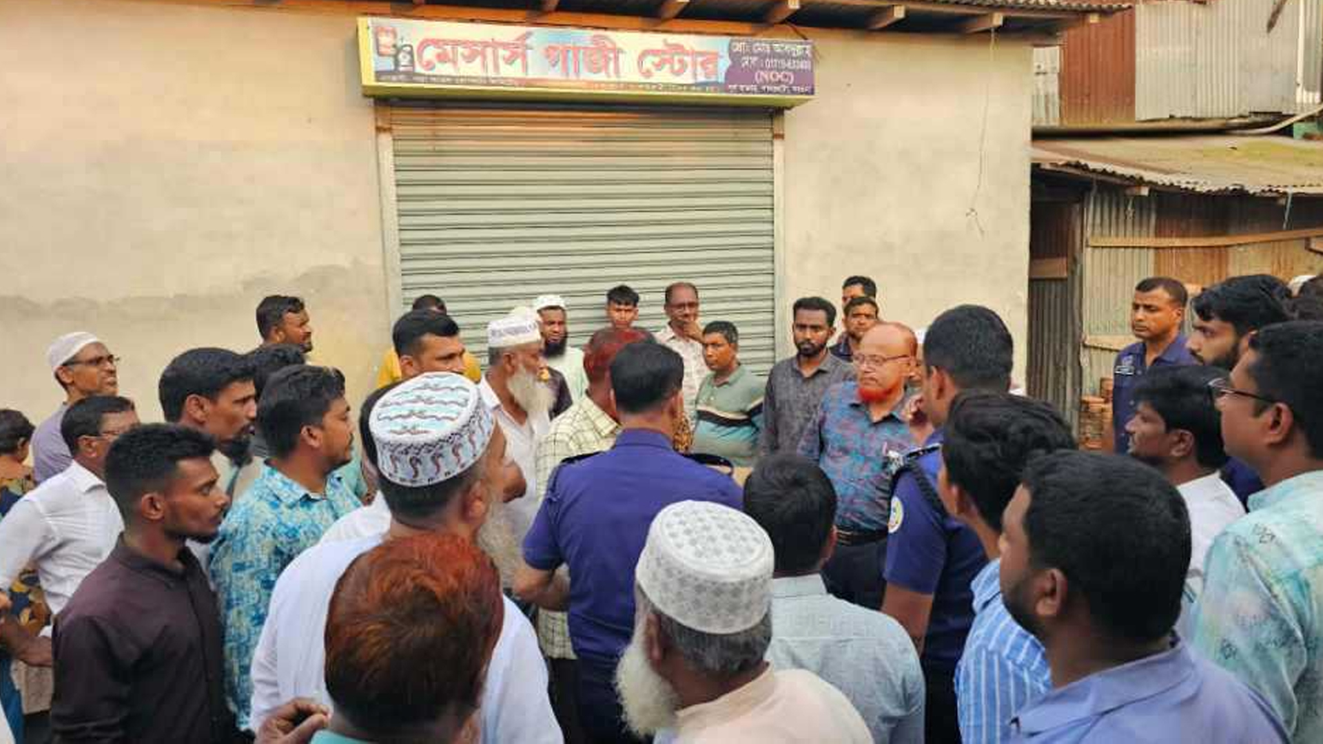 পাথারঘাটায় জব্দ ৩৮ হাজার লিটার ডিজেল, জেলেদের কাছে বিক্রি