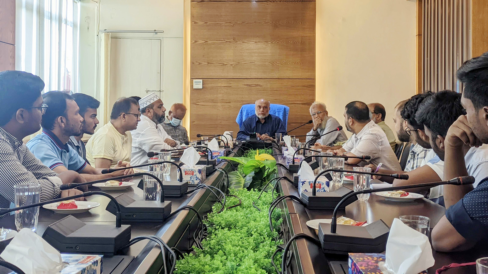 Keksa er-xotin jinsiy aloqada.