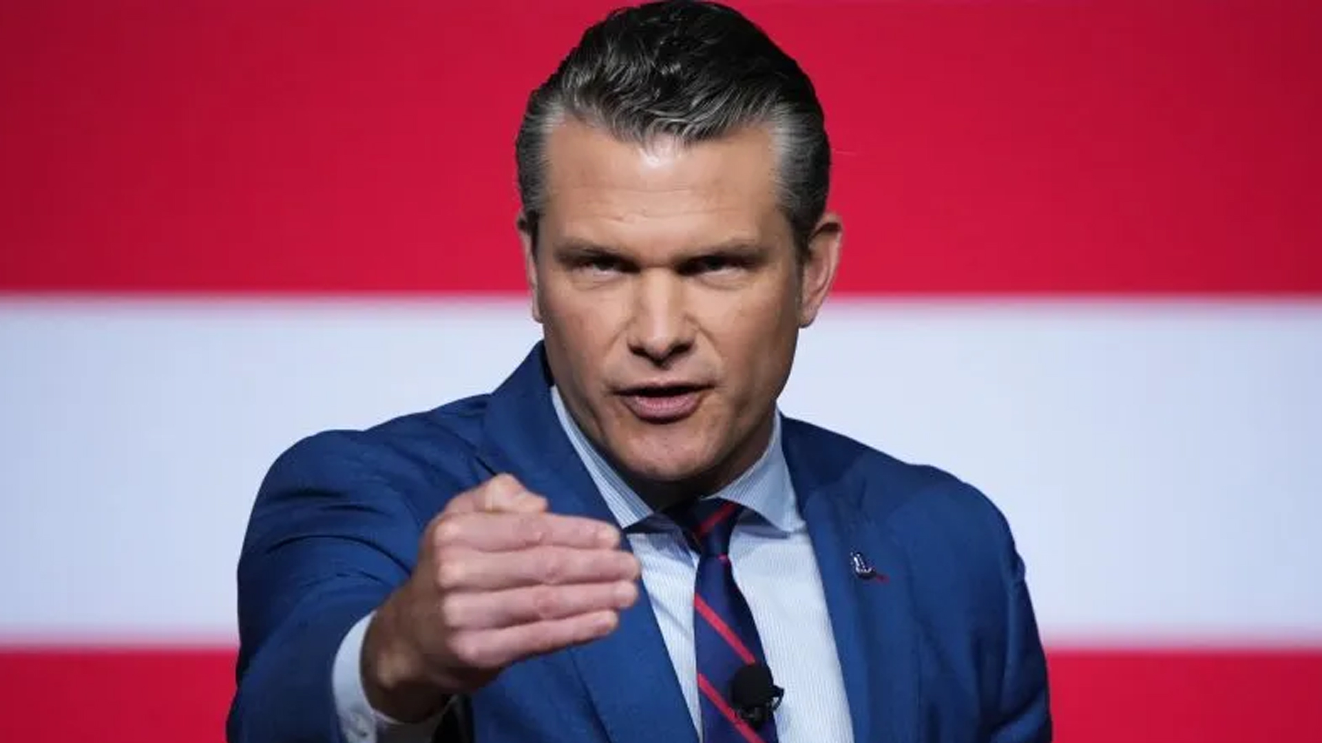 প্রশান্ত মহাসাগরে আরেক নৌকায় মার্কিন হামলা, নিহত ১৪