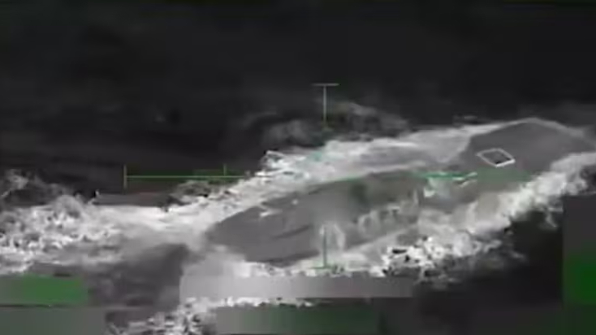 ক্যারিবিয়ান সাগরে এবার ‘মাদকবাহী’ সাবমেরিন ধ্বংসের দাবি ট্রাম্পের