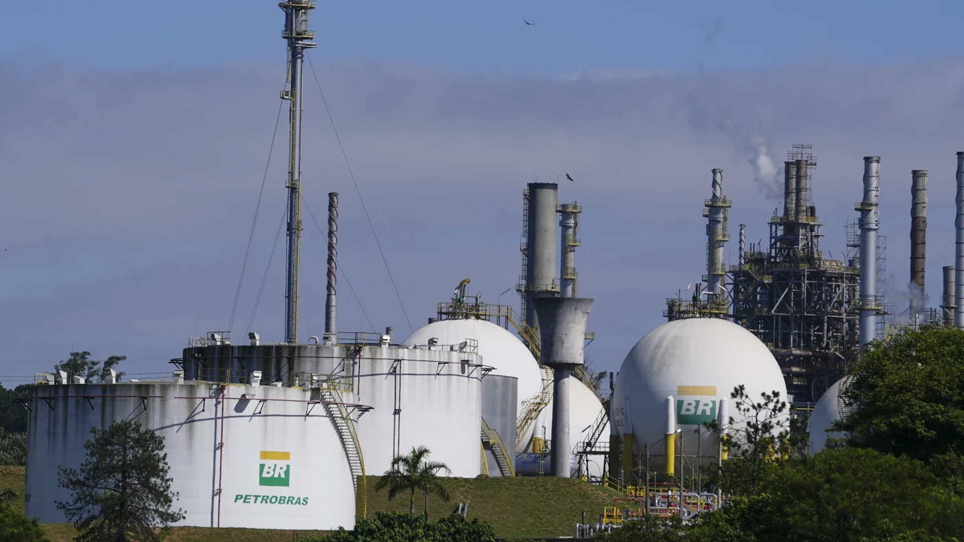 Pompalangan ayollar raqamlarining onlayn pornosi Eng gozal ukrainalik ayol bilan jinsiy aloqa