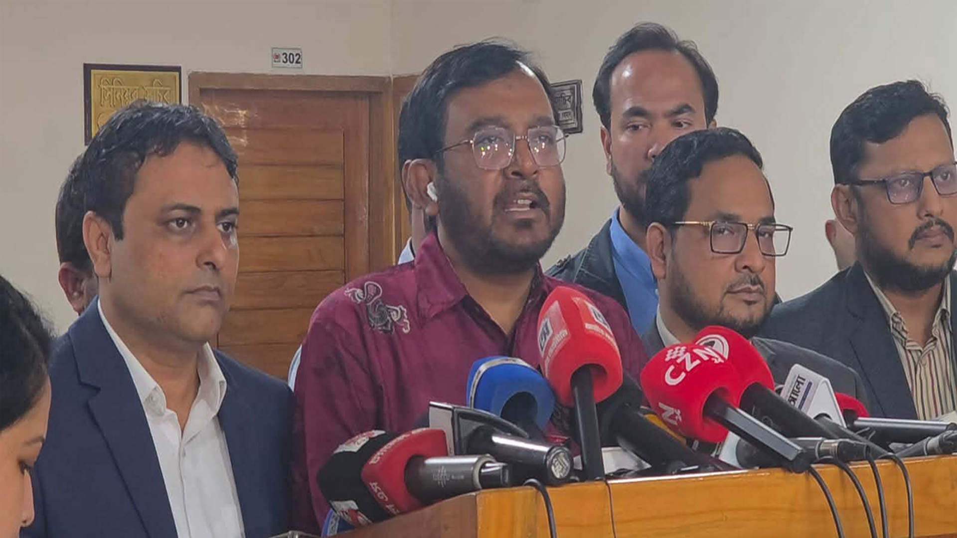 প্রশাসন কঠোর না হলে নির্বাচন প্রশ্নবিদ্ধ হবে: এবি পার্টি