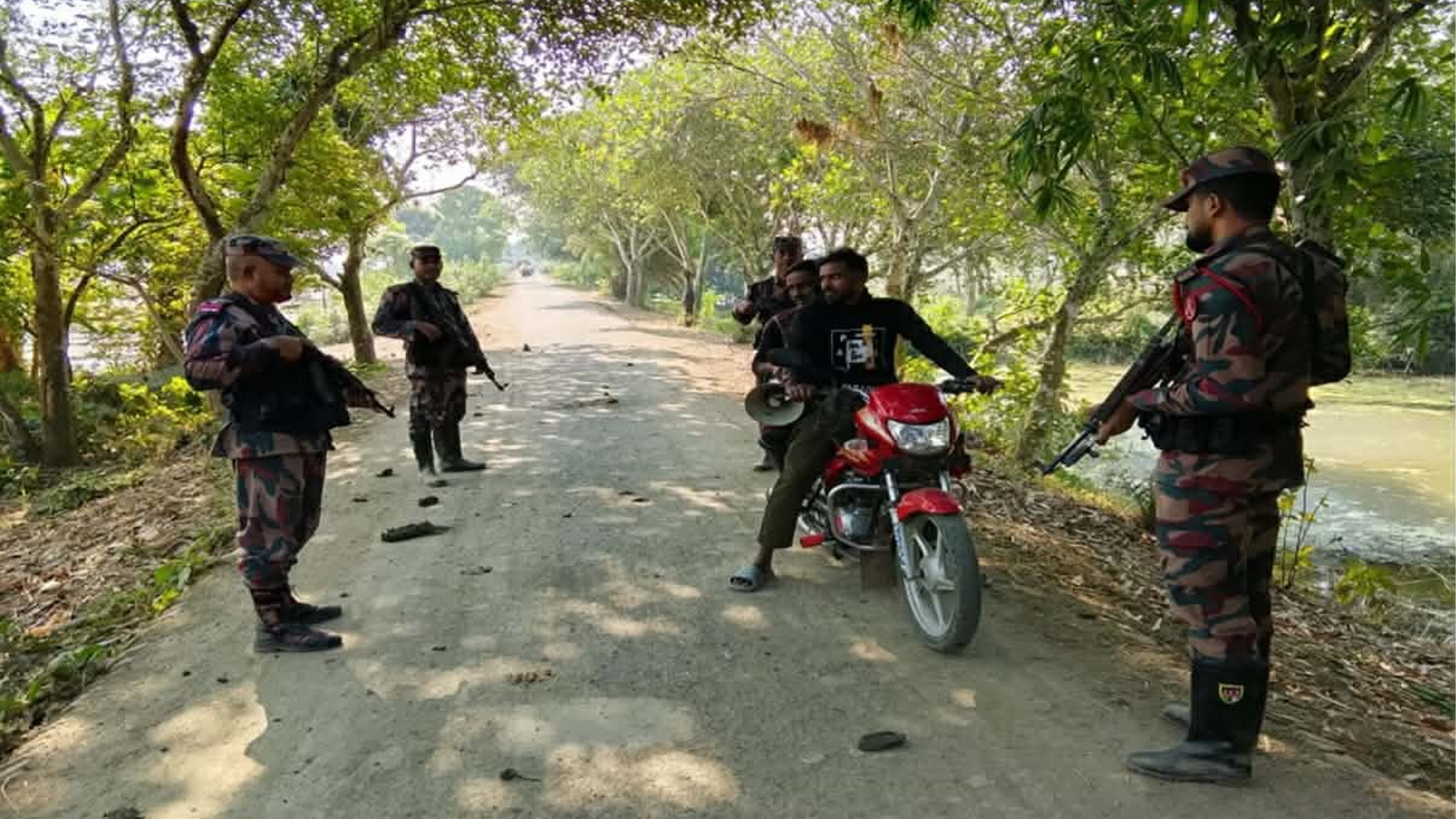 কুষ্টিয়া সীমান্তে জিরো লাইনে চলাচলে বিজিবির নিষেধাজ্ঞা