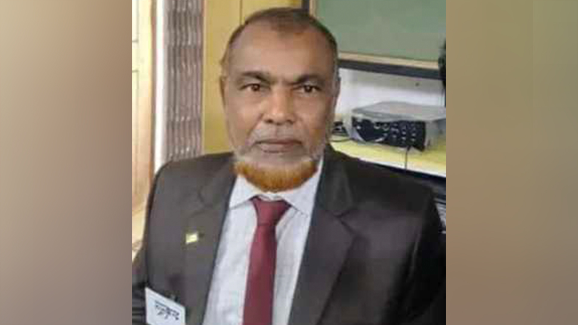 চাকরির শেষ কর্মদিবসে বিদ্যালয়েই মারা গেলেন প্রধান শিক্ষক