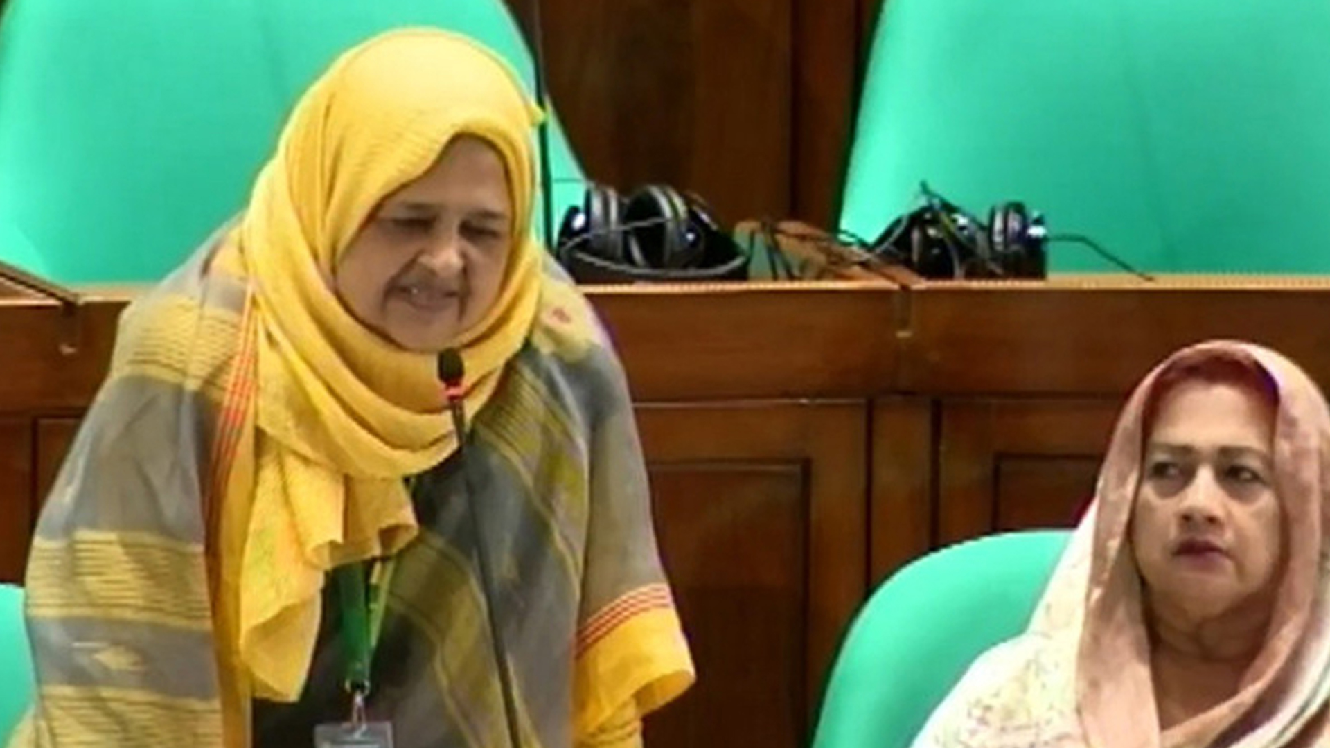 গুম হওয়া স্বামী ইলিয়াস আলীর খোঁজ জানতে চাইলেন সংসদ সদস্য লুনা