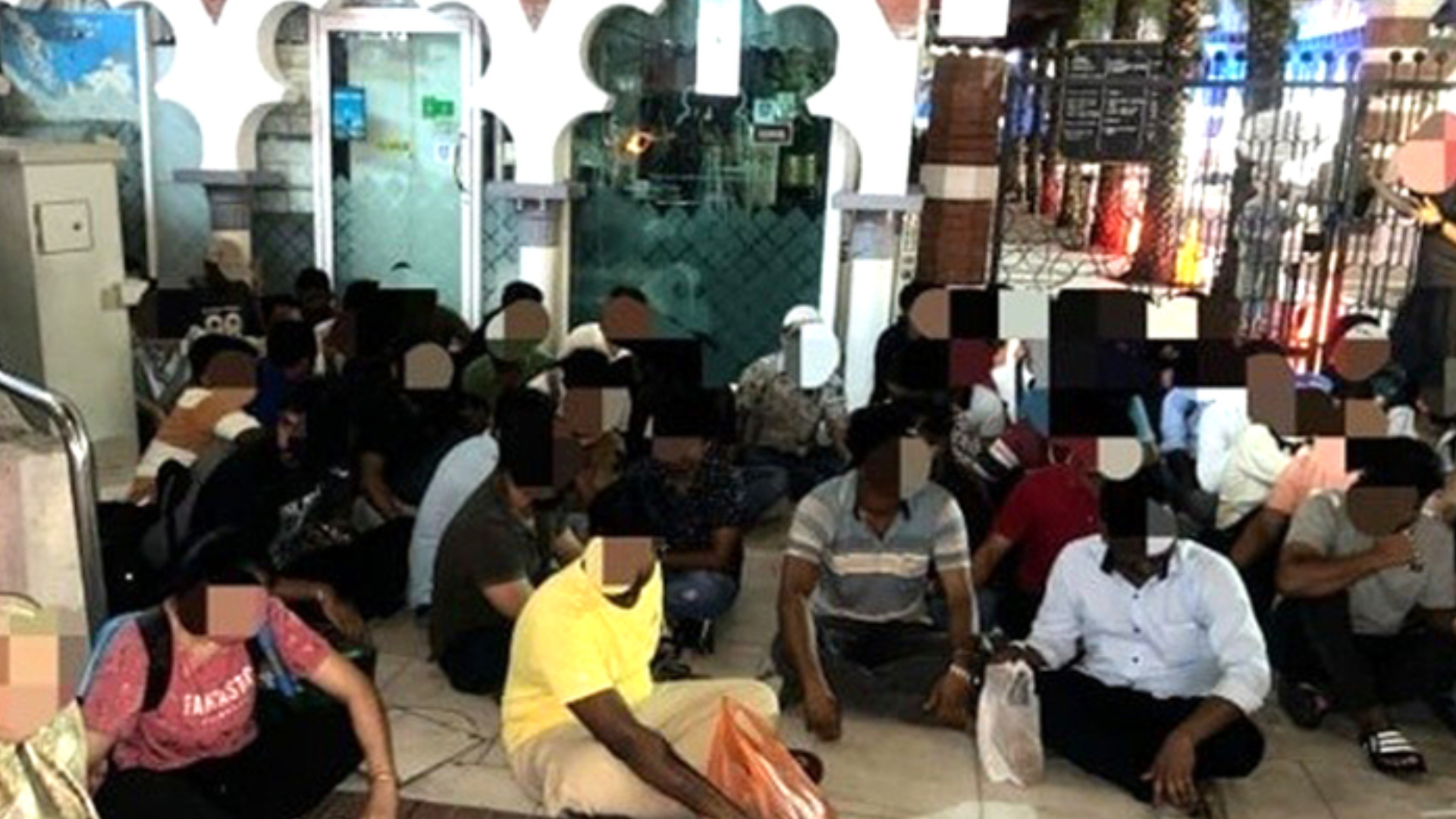 কুয়ালালামপুরে অভিযান: ১১ বাংলাদেশিসহ ৩১ অবৈধ অভিবাসী আটক