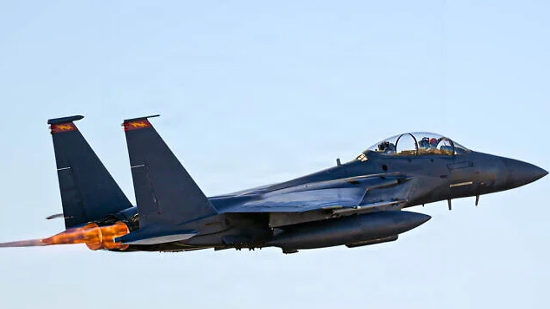 নিখোঁজ পাইলটকে উদ্ধারের খবর নিশ্চিত করলেন ট্রাম্প