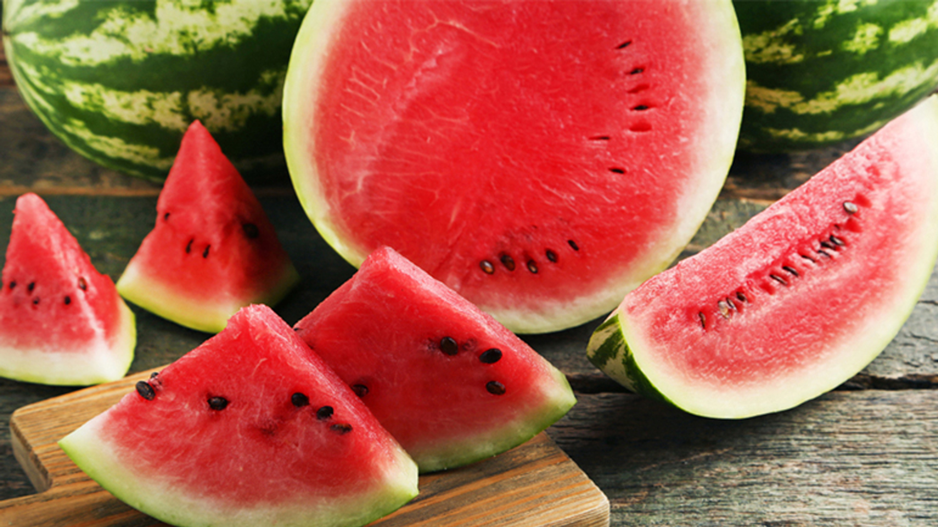 তরমুজের বীজ গিলে ফেললে ক্ষতি হয়?