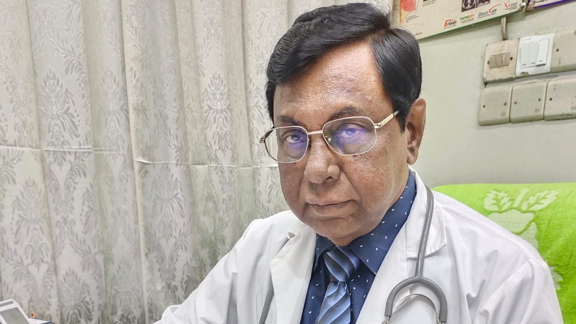 উপদেষ্টা হতে ২০০ কোটির চেক দেয়ার অভিযোগ, চিকিৎসকের বিরুদ্ধে দুদকের অভিযান