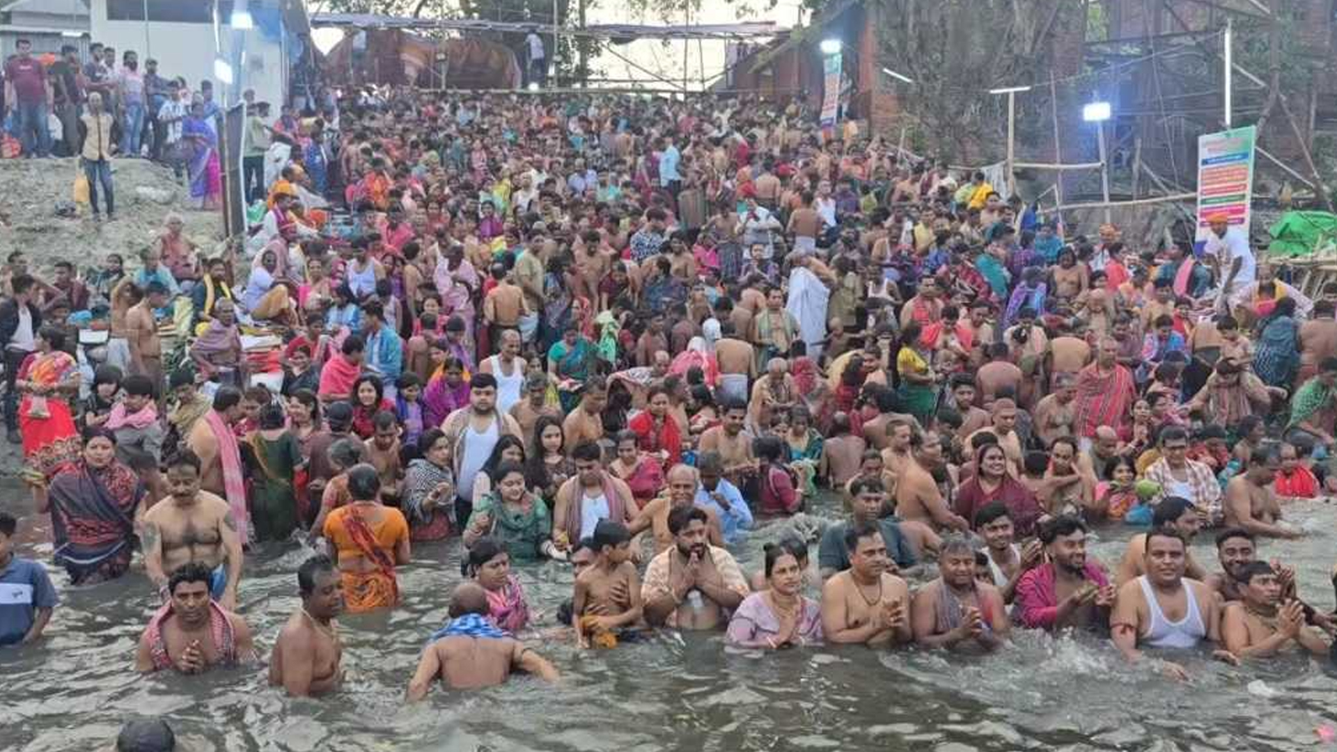 লাঙ্গলবন্দে দুই দিনব্যাপি মহাঅষ্টমী স্নান উৎসব শুরু