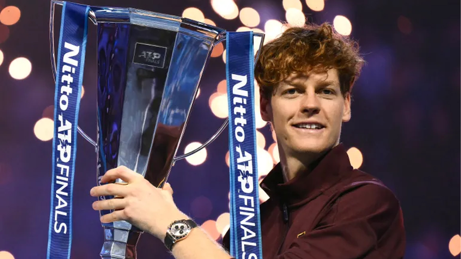 আলকারাজকে হারিয়ে এটিপি ফাইনালসের চ্যাম্পিয়ন সিনার