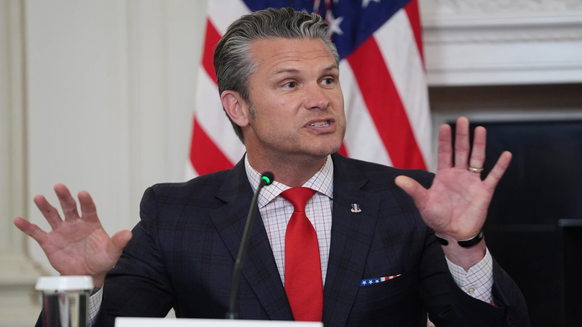 ক্যারিবীয় সাগরে আরেক নৌকায় মার্কিন হামলা, নিহত ৬