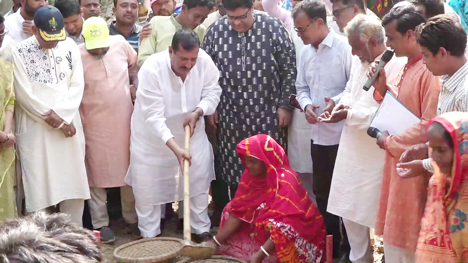 অবৈধভাবে খাল দখলকারীদের আইনগত কোনো ভিত্তি নেই: ভূমিমন্ত্রী