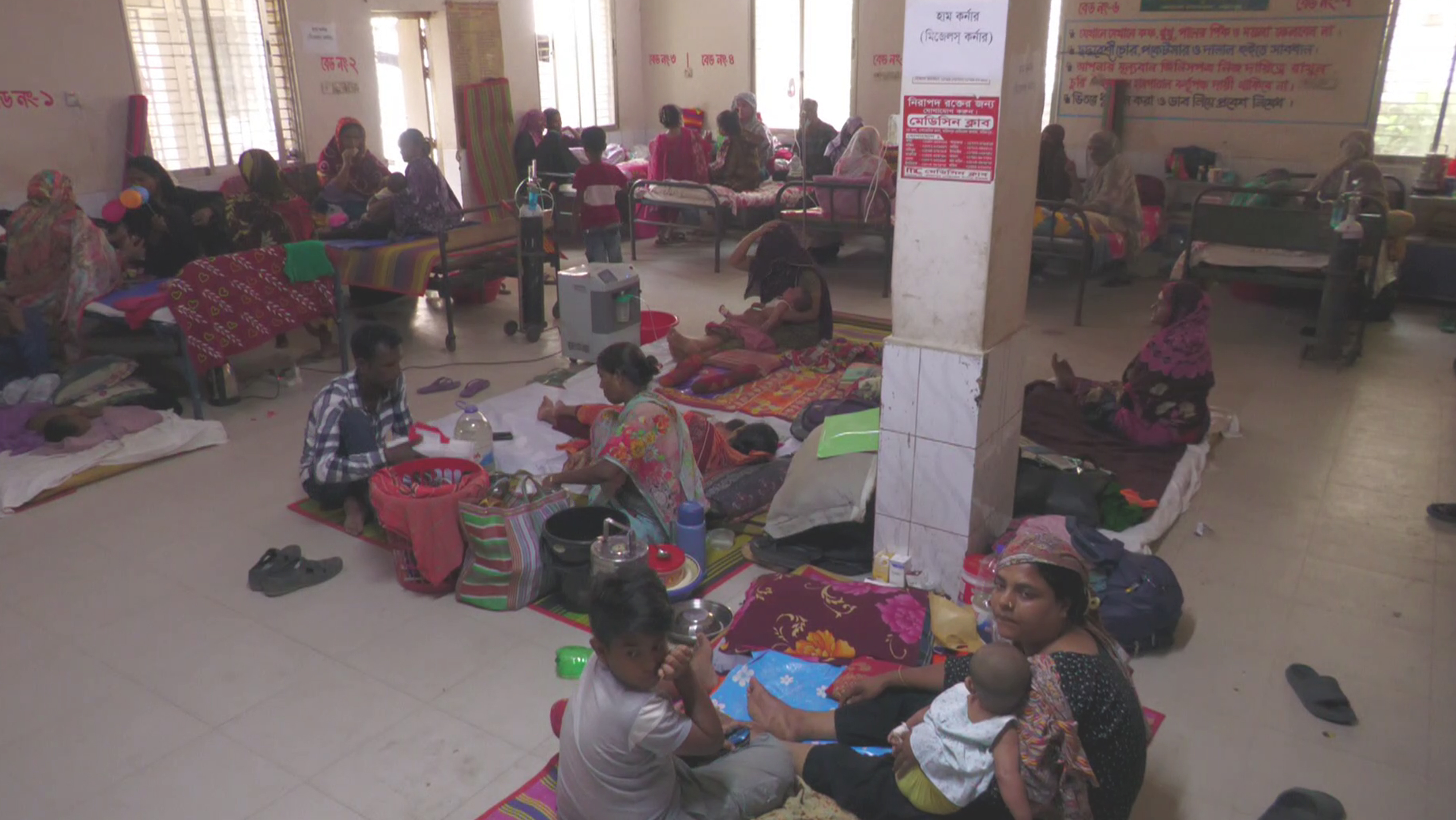 ফরিদপুরের হাসপাতালগুলোতে বাড়ছে হামের রোগী, ২৪ ঘণ্টায় ভর্তি ২৫