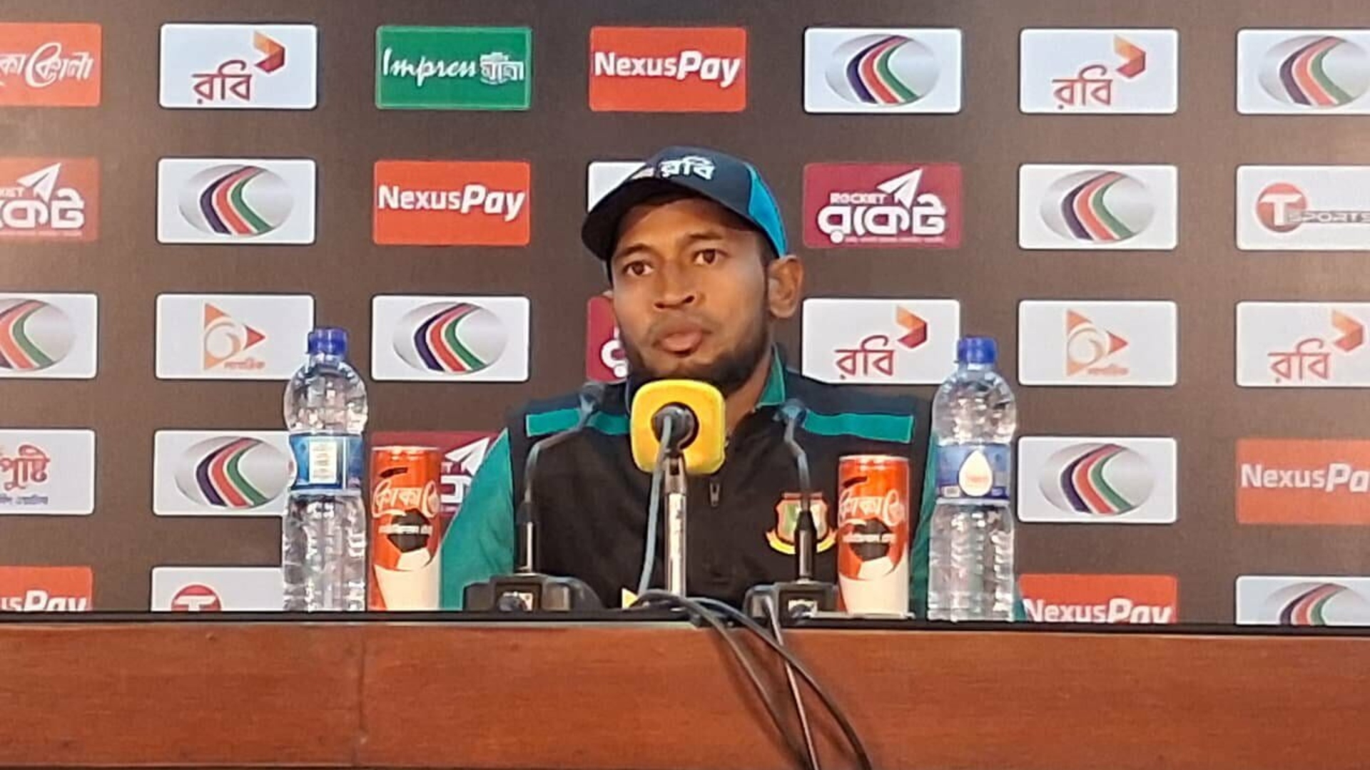 বিদায়ের আগে বিকল্প তৈরি করে যেতে চান মুশফিক