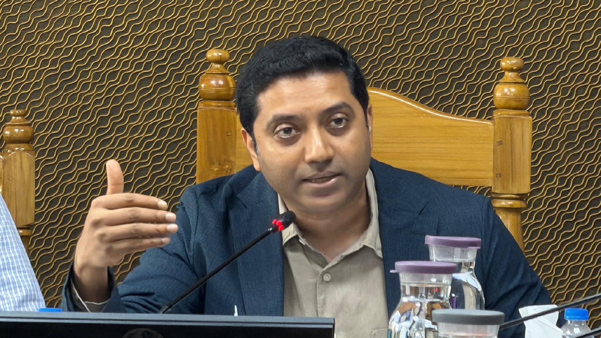 প্রাথমিকে আসছে নতুন কারিকুলাম, দক্ষ শিক্ষক বাড়াতে 