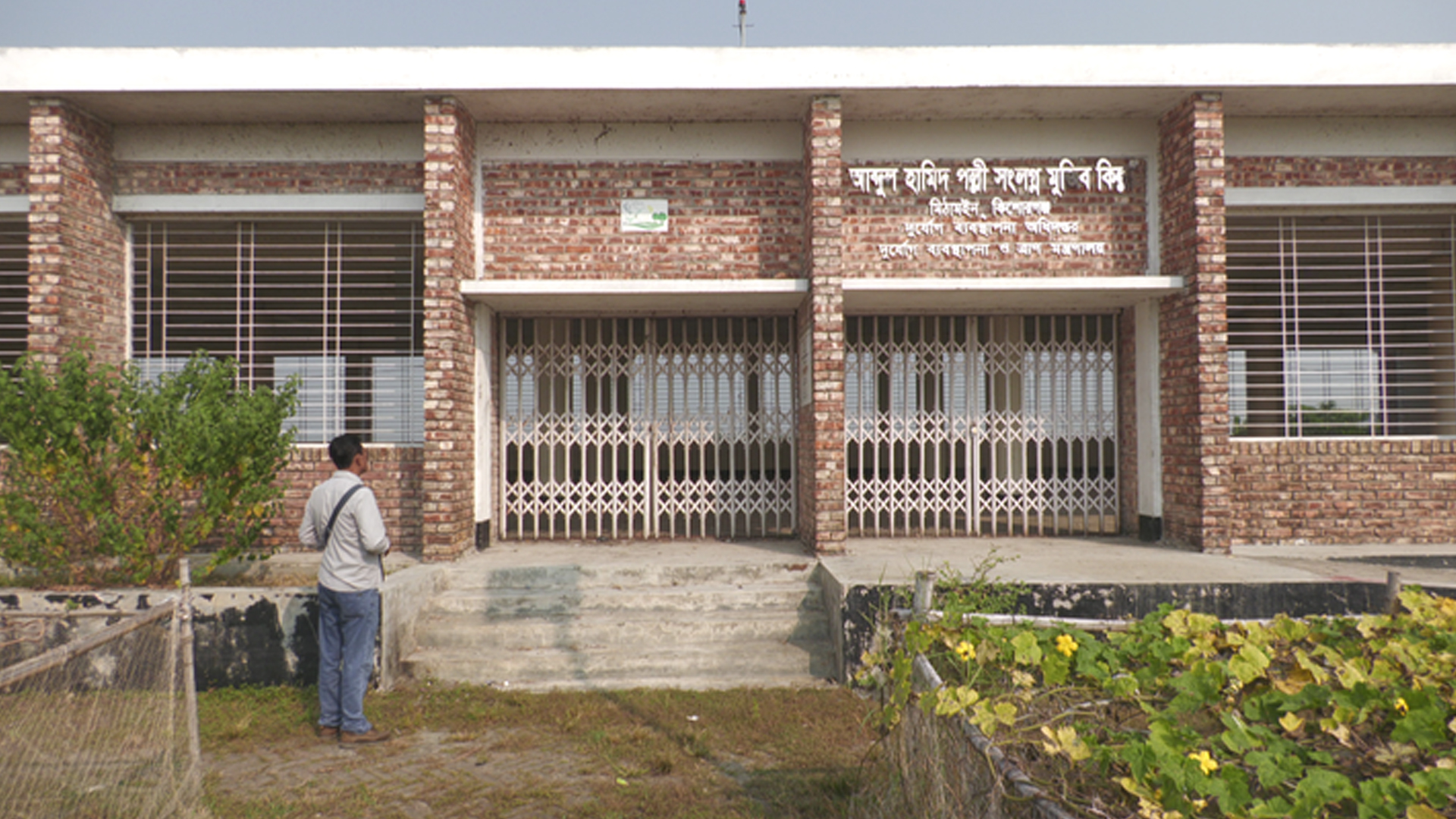 Jinsiy kelinlar porno rasmlar