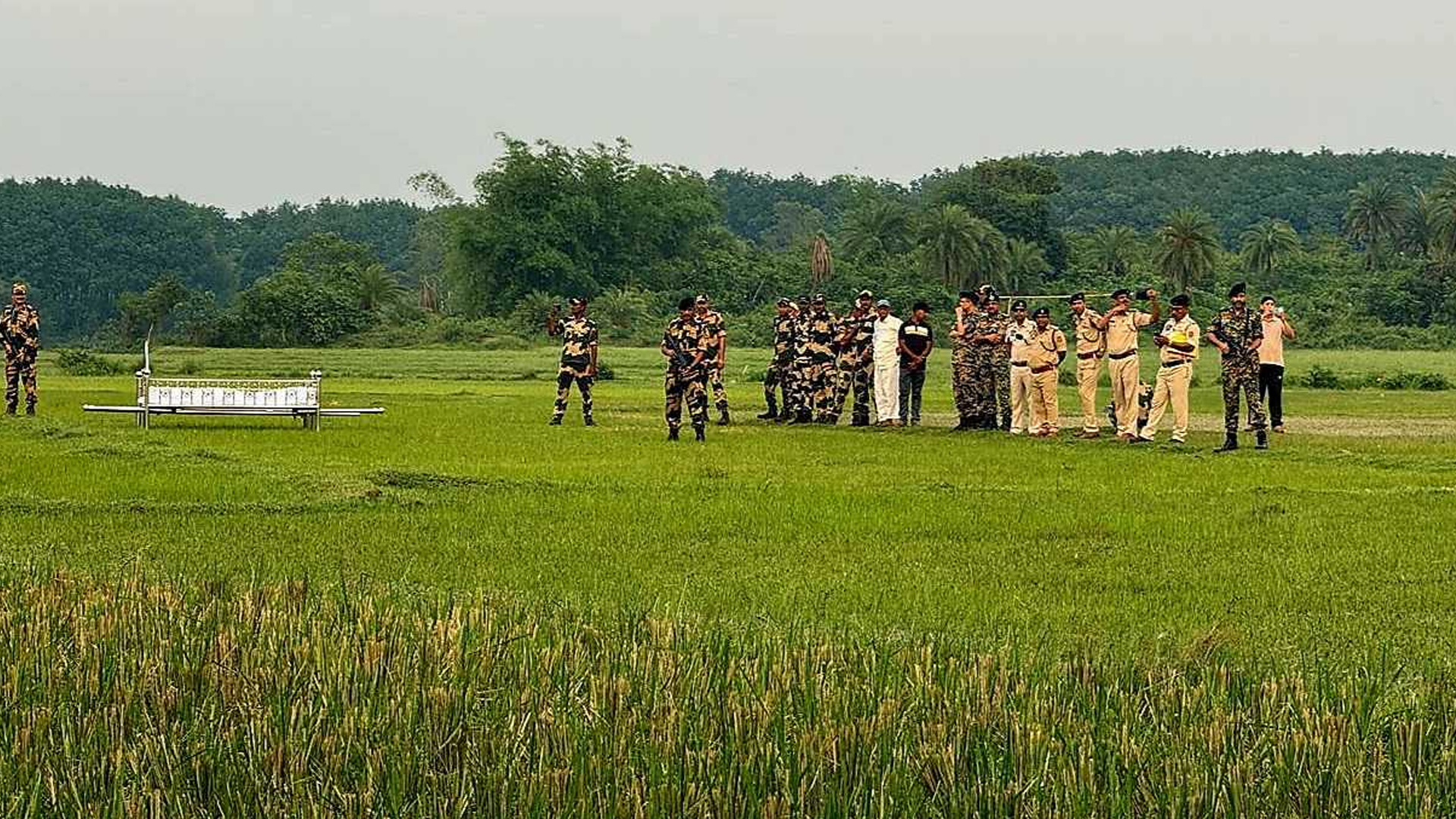 ১৮ ঘণ্টা পর গুলিতে নিহত দুই বাংলাদেশির মরদেহ ফেরত দিলো বিএসএফ