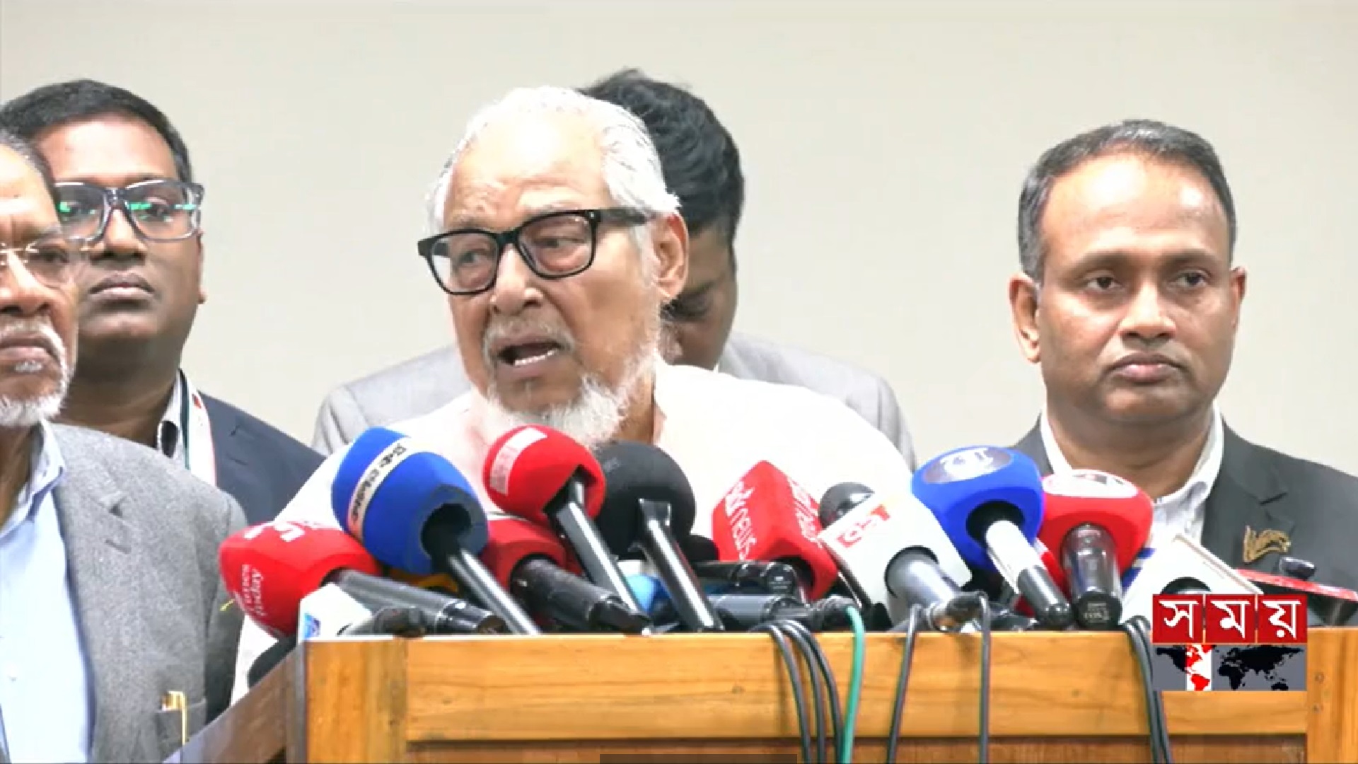 নাটক হলে ওরাও কি যুক্ত, প্রশ্ন নজরুল ইসলাম খানের