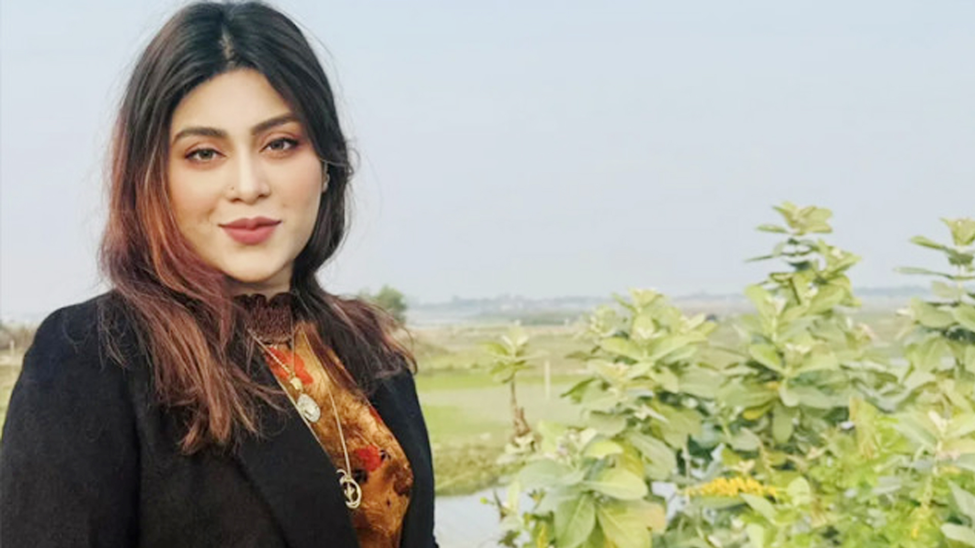 mushuk oyoqlarda otiradi