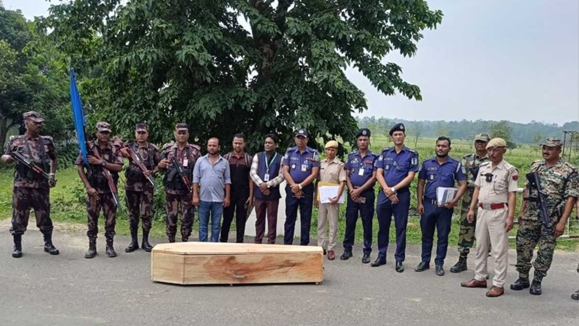 বাংলাদেশি যুবকের মরদেহ হস্তান্তর করলো বিএসএফ